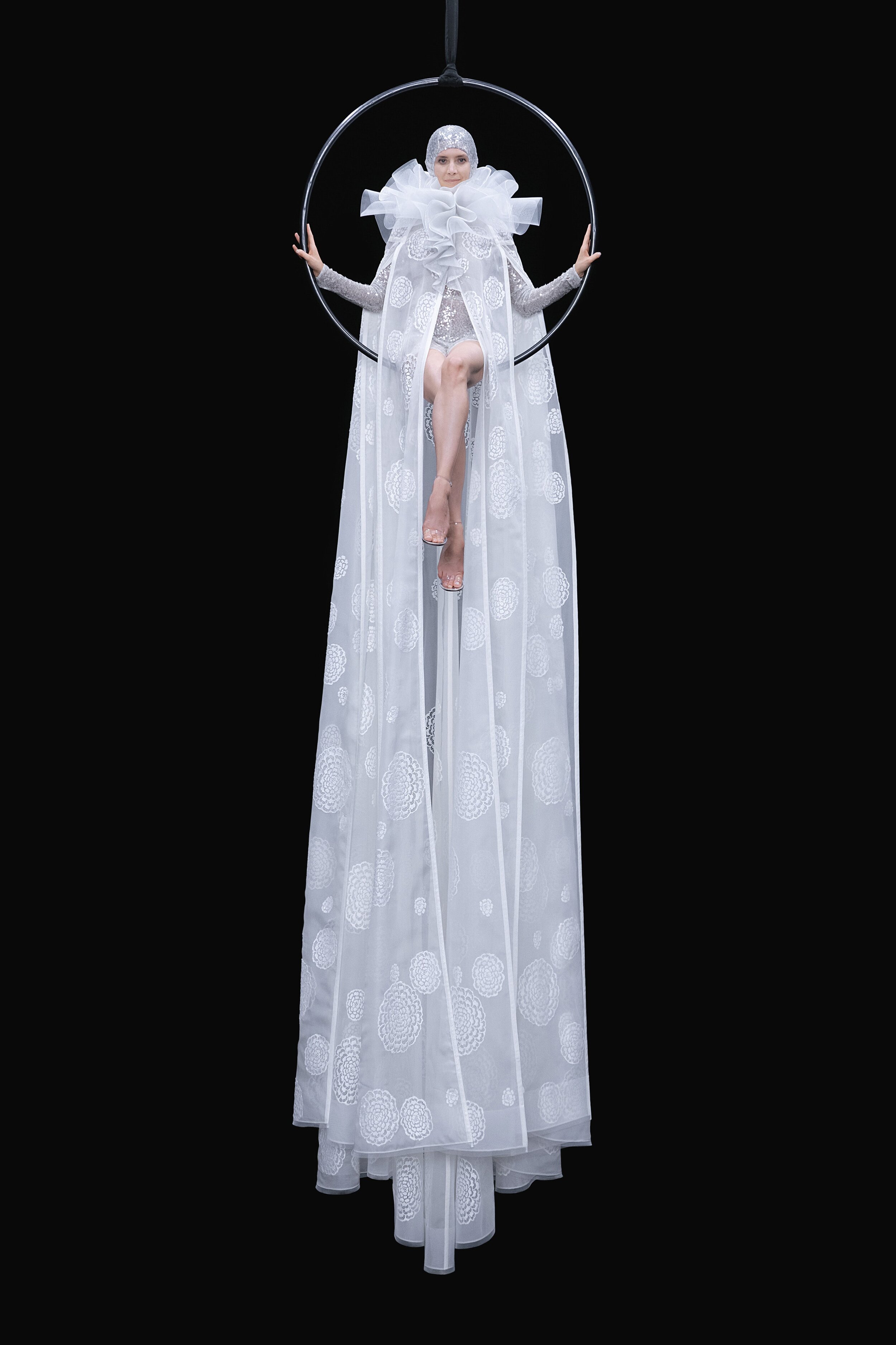 00014-Valentino-Couture-Fall-2020.jpg