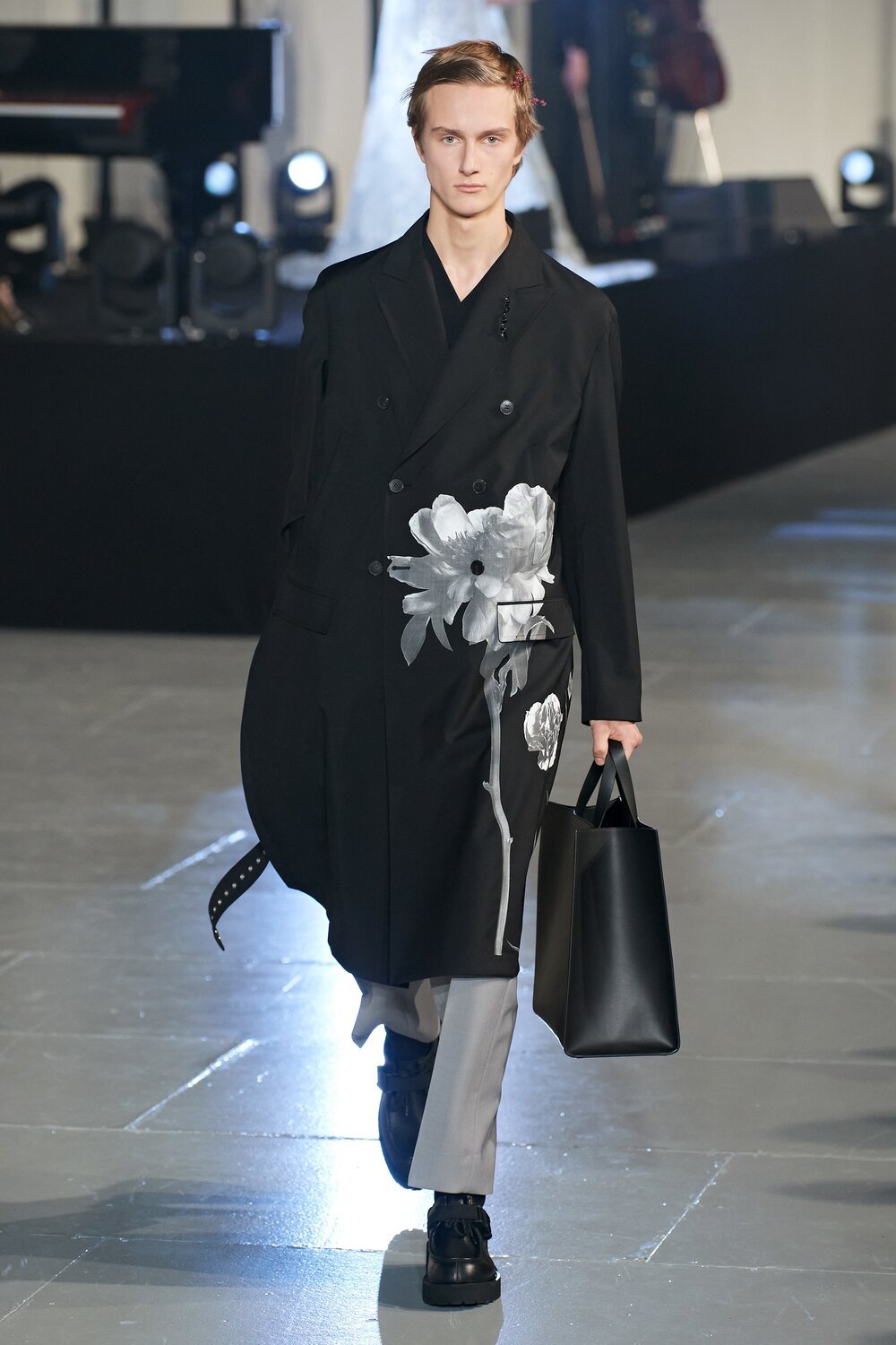 Valentino Fall/Winter 2020 Menswear Review