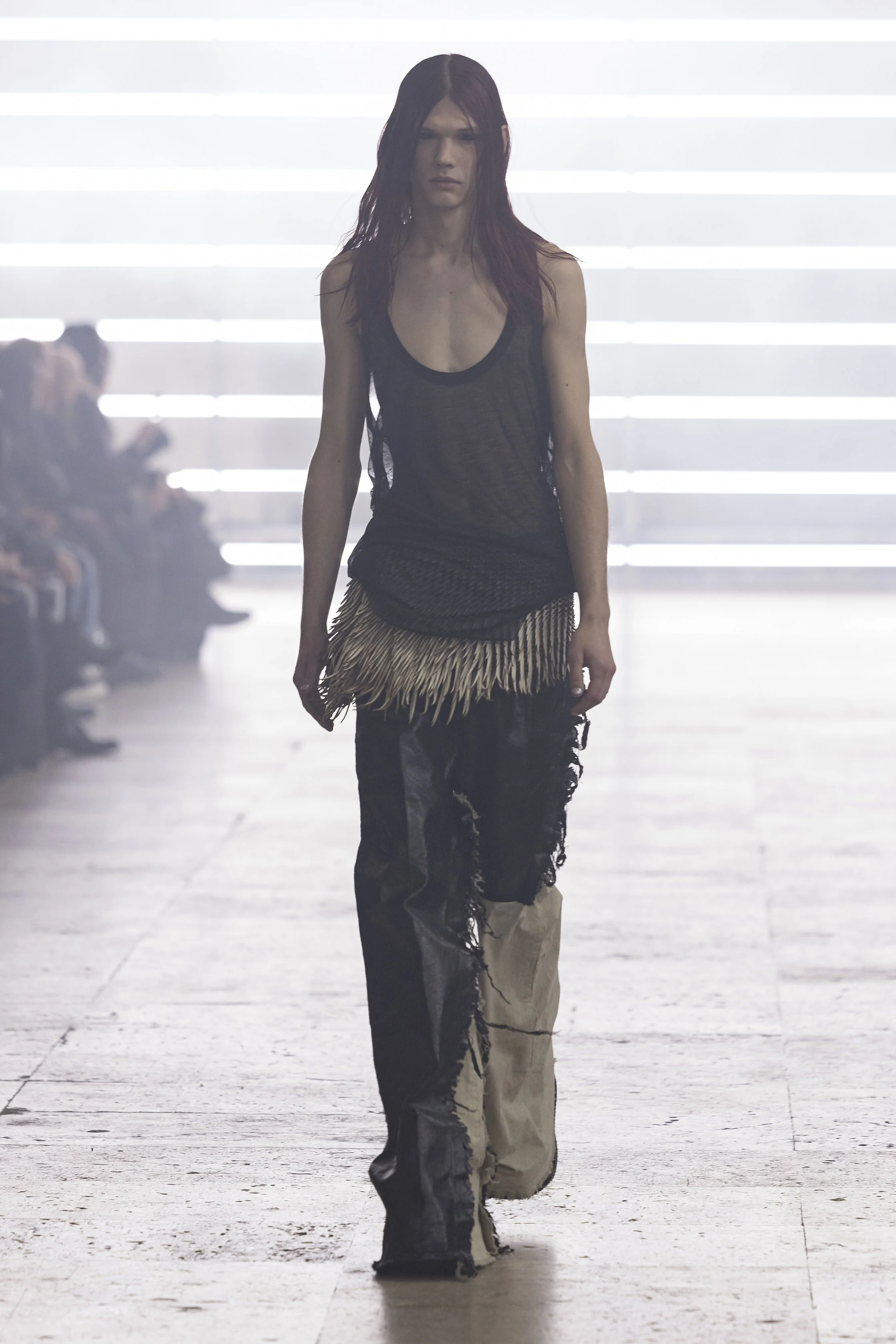 00019-rick-owens-fall-2025-menswear-credit-brand.jpg