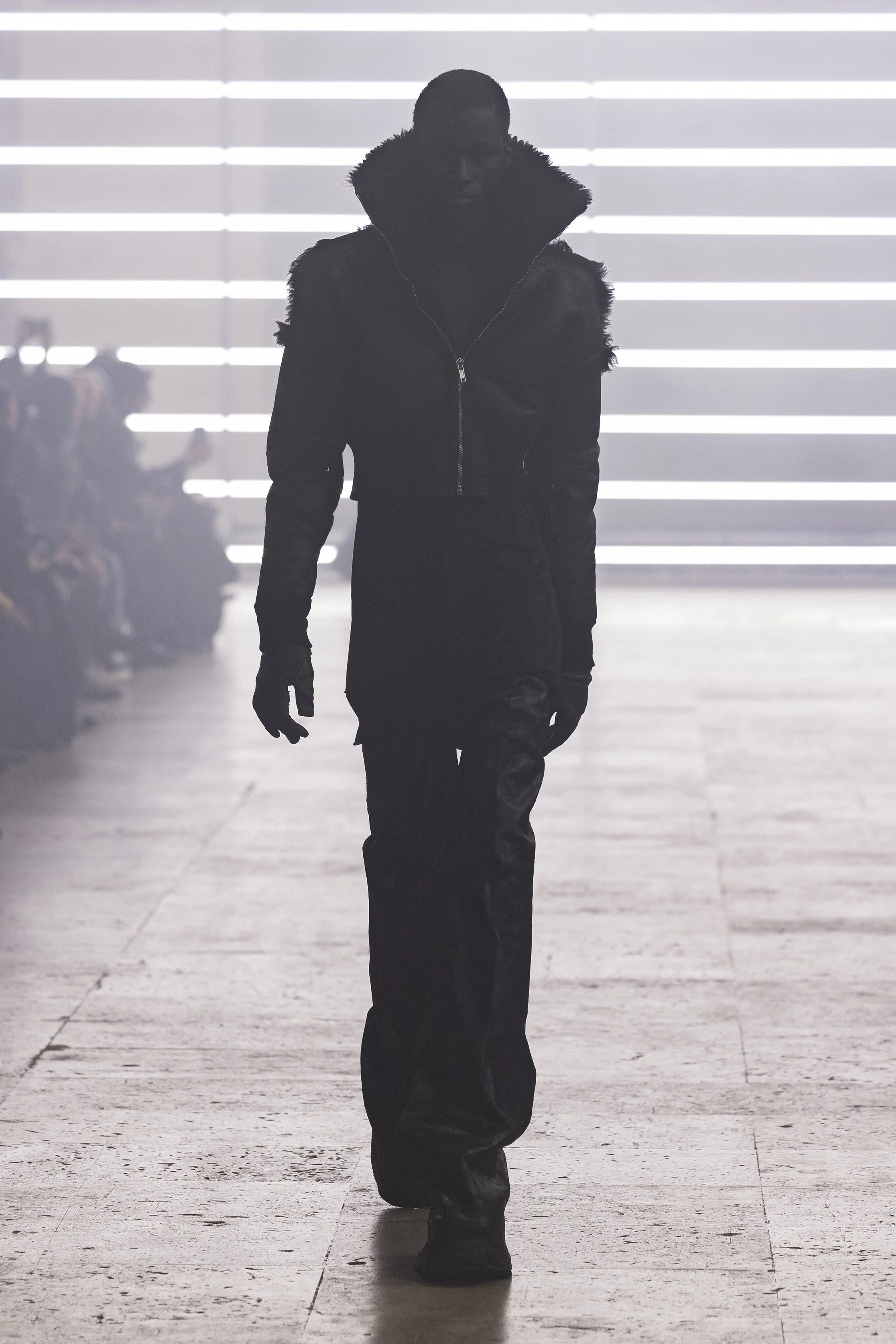00038-rick-owens-fall-2025-menswear-credit-brand.jpg