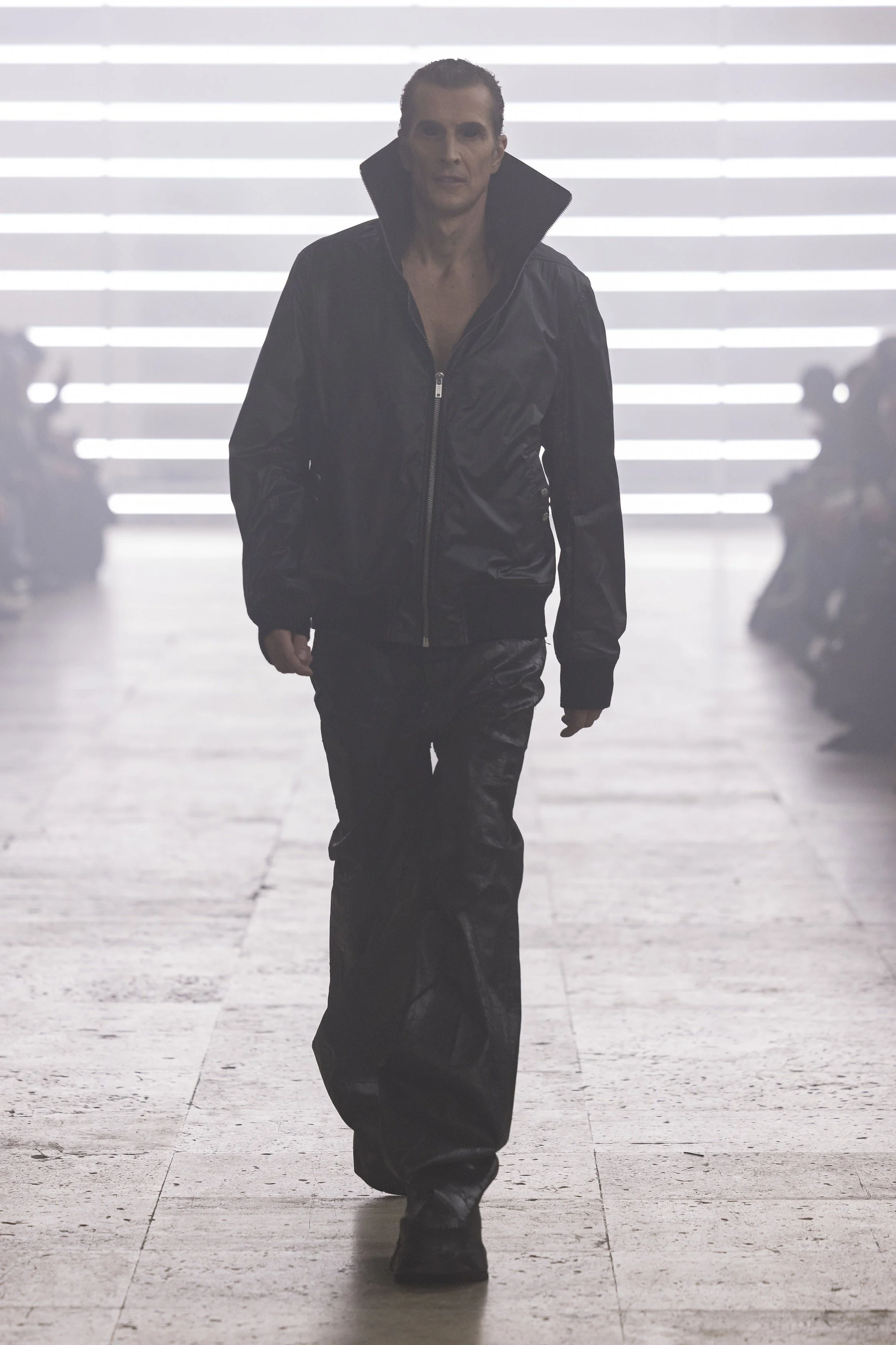 00044-rick-owens-fall-2025-menswear-credit-brand.jpg
