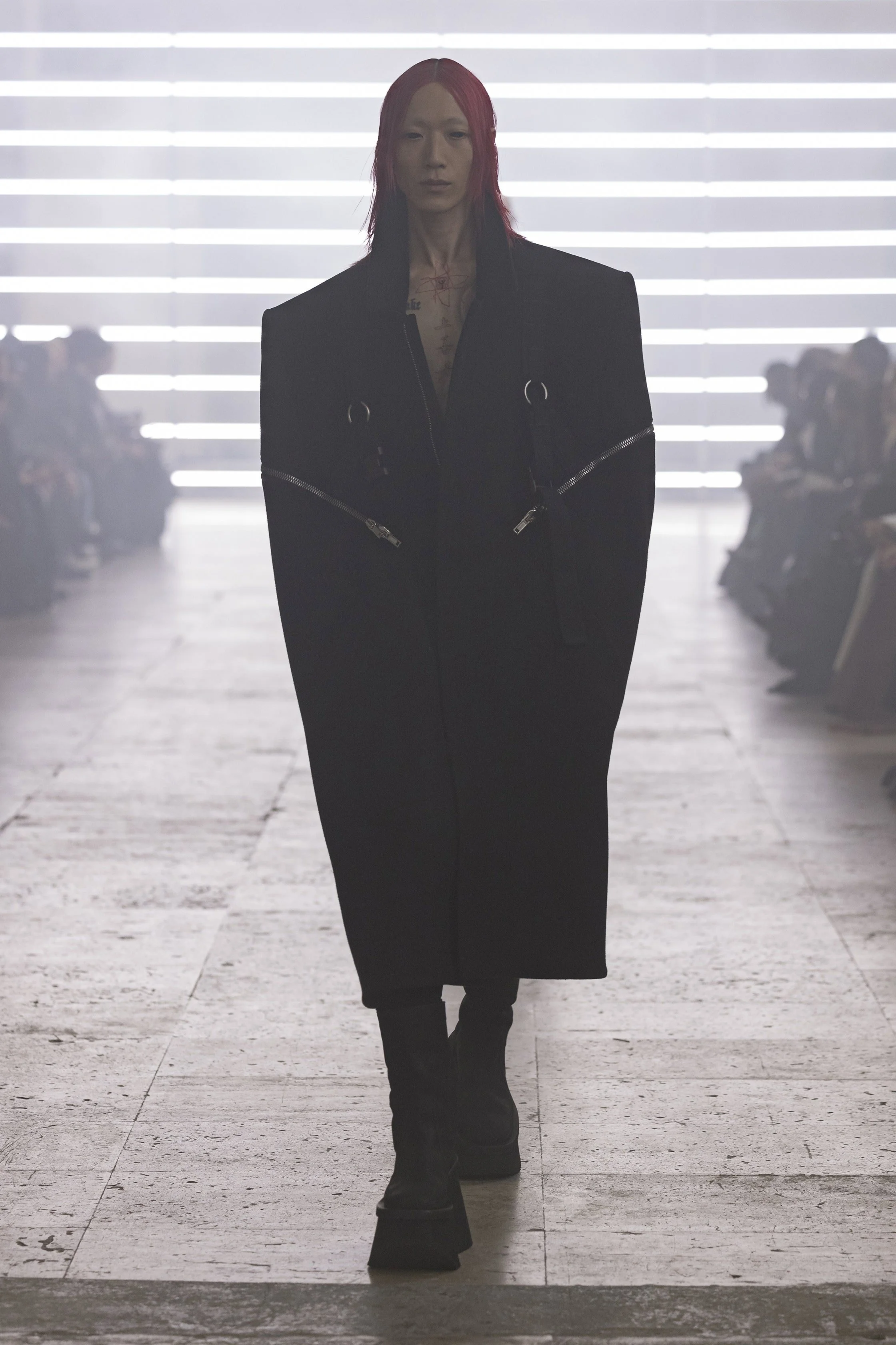 00049-rick-owens-fall-2025-menswear-credit-brand.jpg