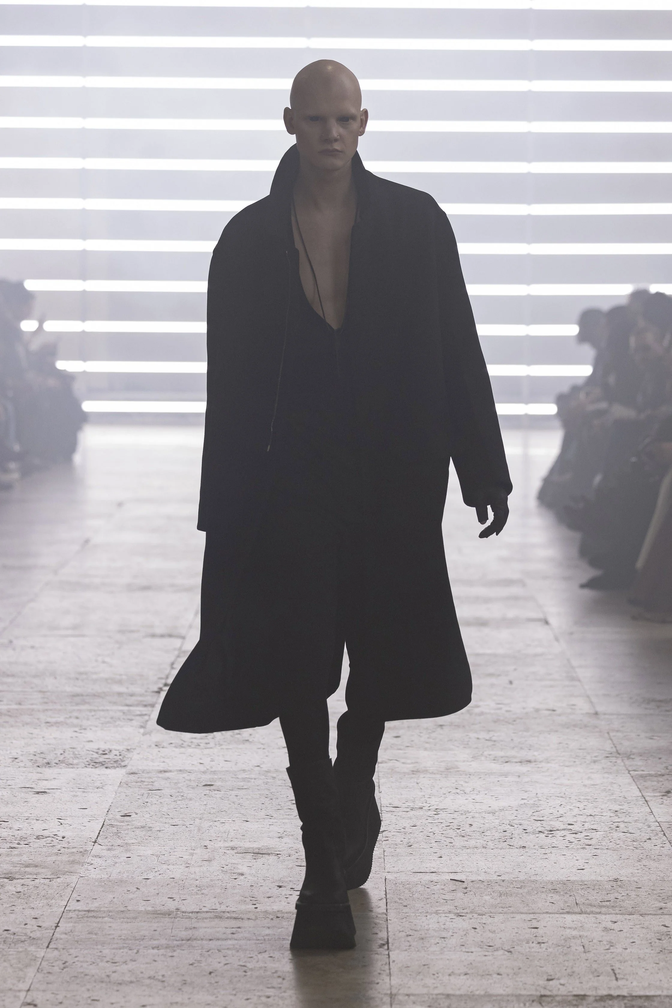 00050-rick-owens-fall-2025-menswear-credit-brand.jpg