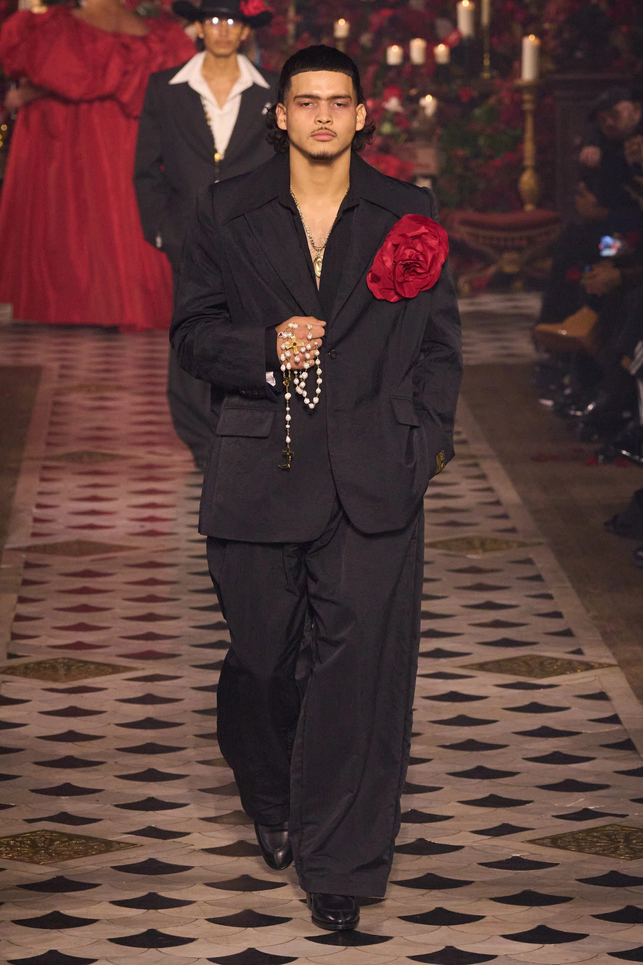 00003-willy-chavarria-fall-2025-menswear-credit-gorunway.jpg