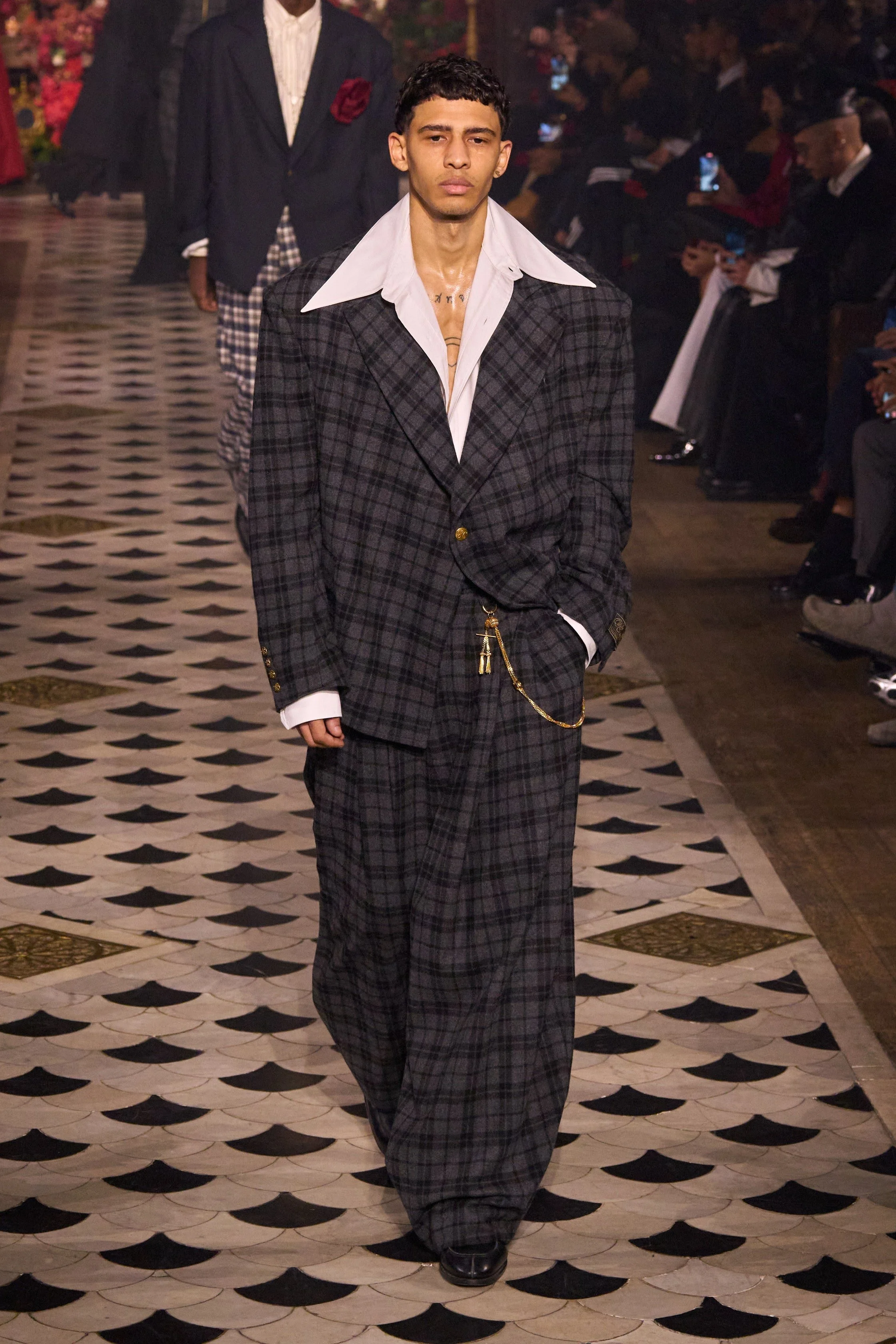 00009-willy-chavarria-fall-2025-menswear-credit-gorunway.jpg