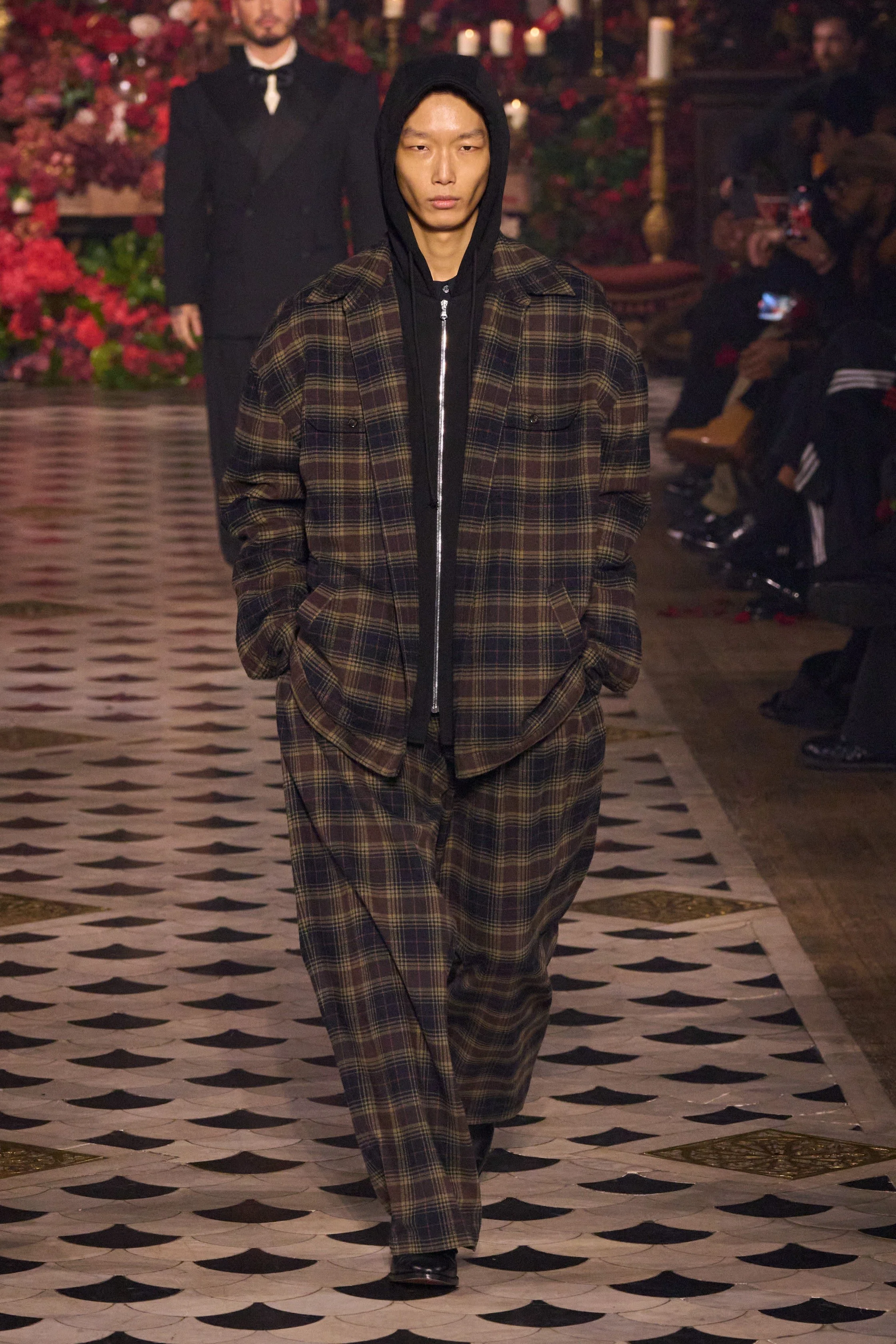 00012-willy-chavarria-fall-2025-menswear-credit-gorunway.jpg