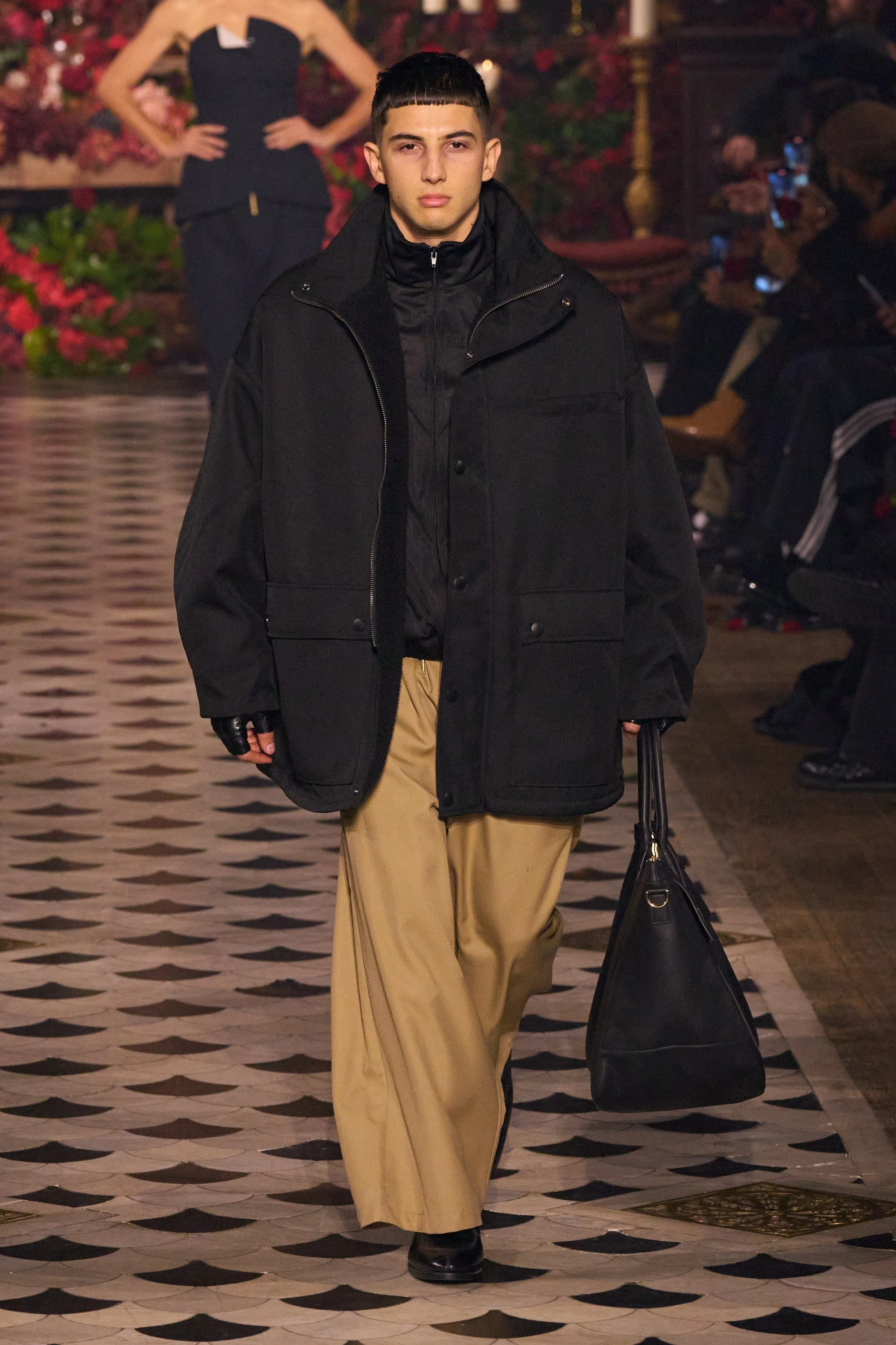 00021-willy-chavarria-fall-2025-menswear-credit-gorunway.jpg