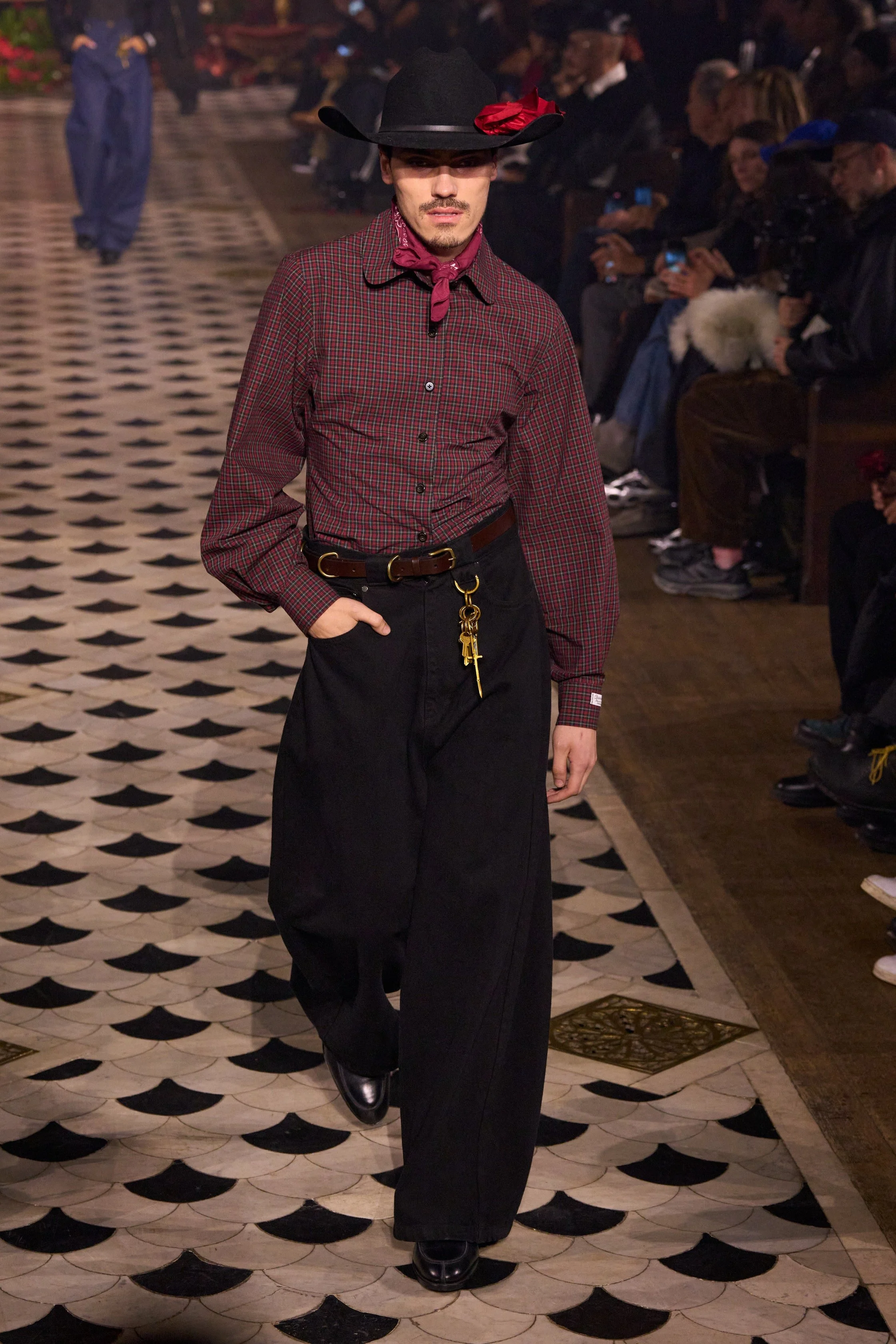 00027-willy-chavarria-fall-2025-menswear-credit-gorunway.jpg