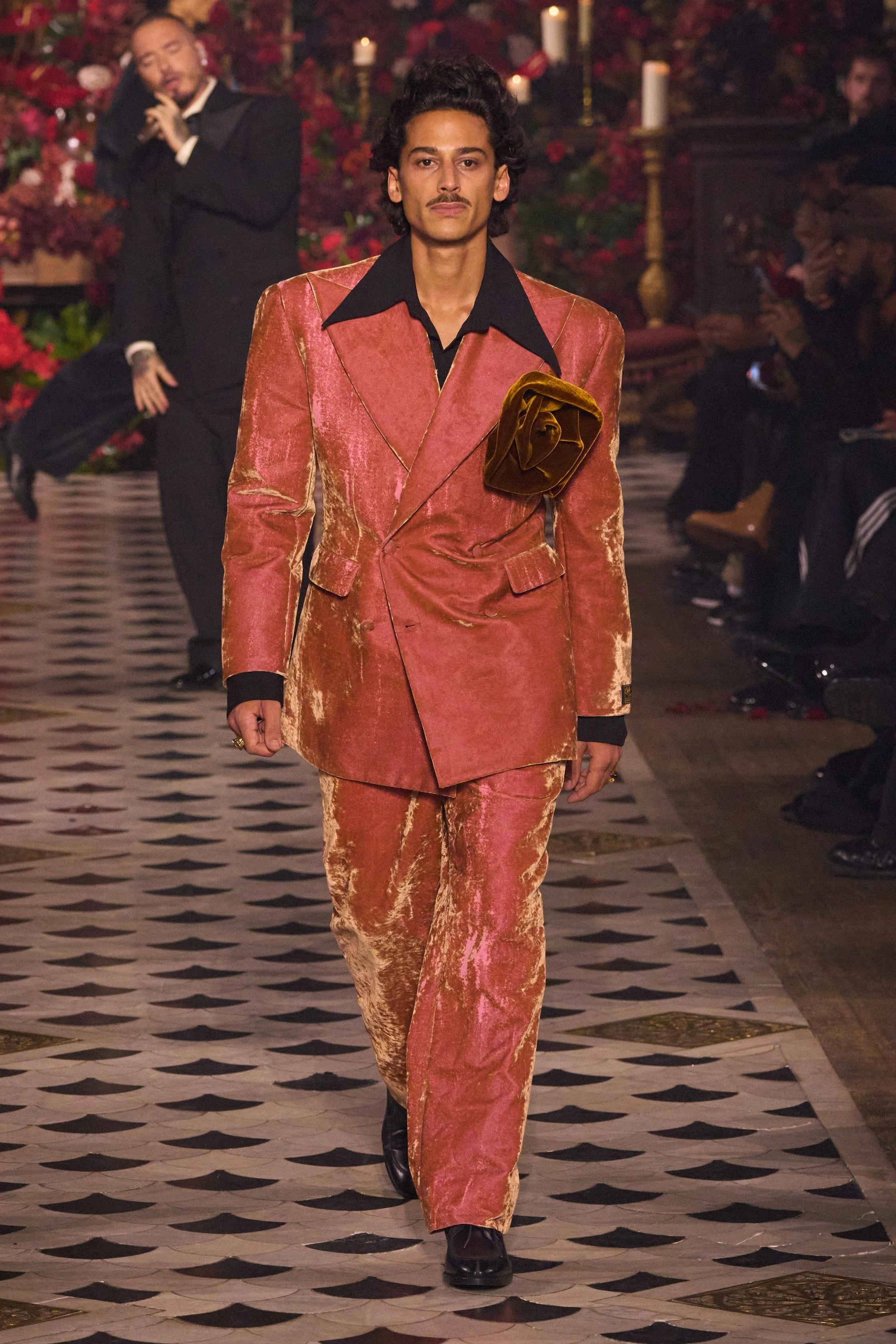 00046-willy-chavarria-fall-2025-menswear-credit-gorunway.jpg