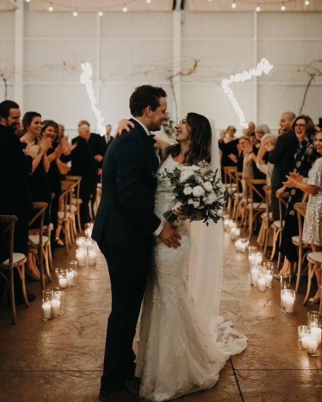 I spent my New Year&rsquo;s Eve with these two at @glasshousewine and it was definitely a good way to start 2020 🙌🏼
Venue: @glasshousewine
Dress: @everythingbutthegroom 
Makeup/Hair: @beautybylaraxo
Florals: @nichestylists 
Decor: @thelittlewedding