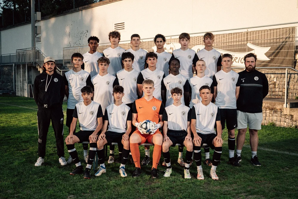 Teamfoto B-Junioren FC Seefeld