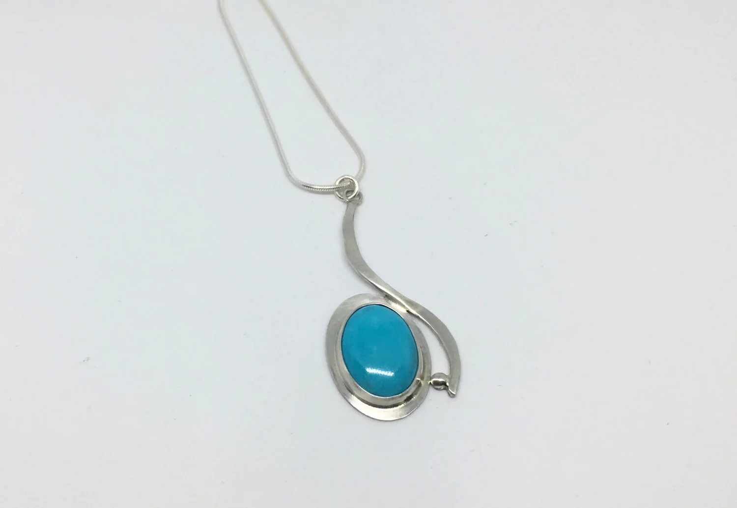 Shimmering waters pendant