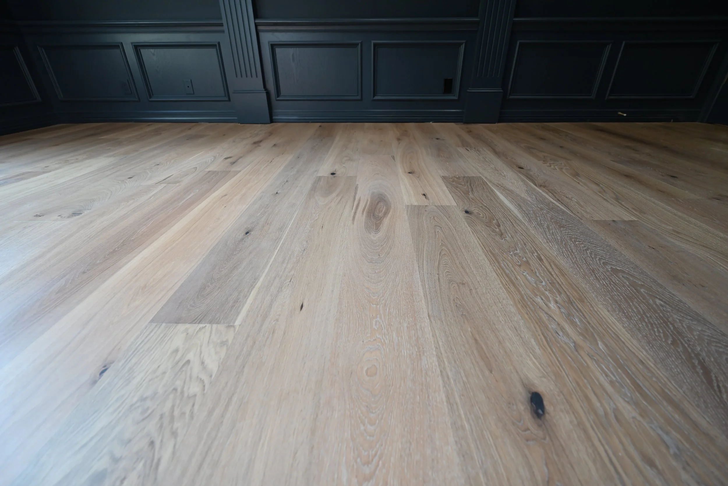 Hardwood-flooring-services-near-me