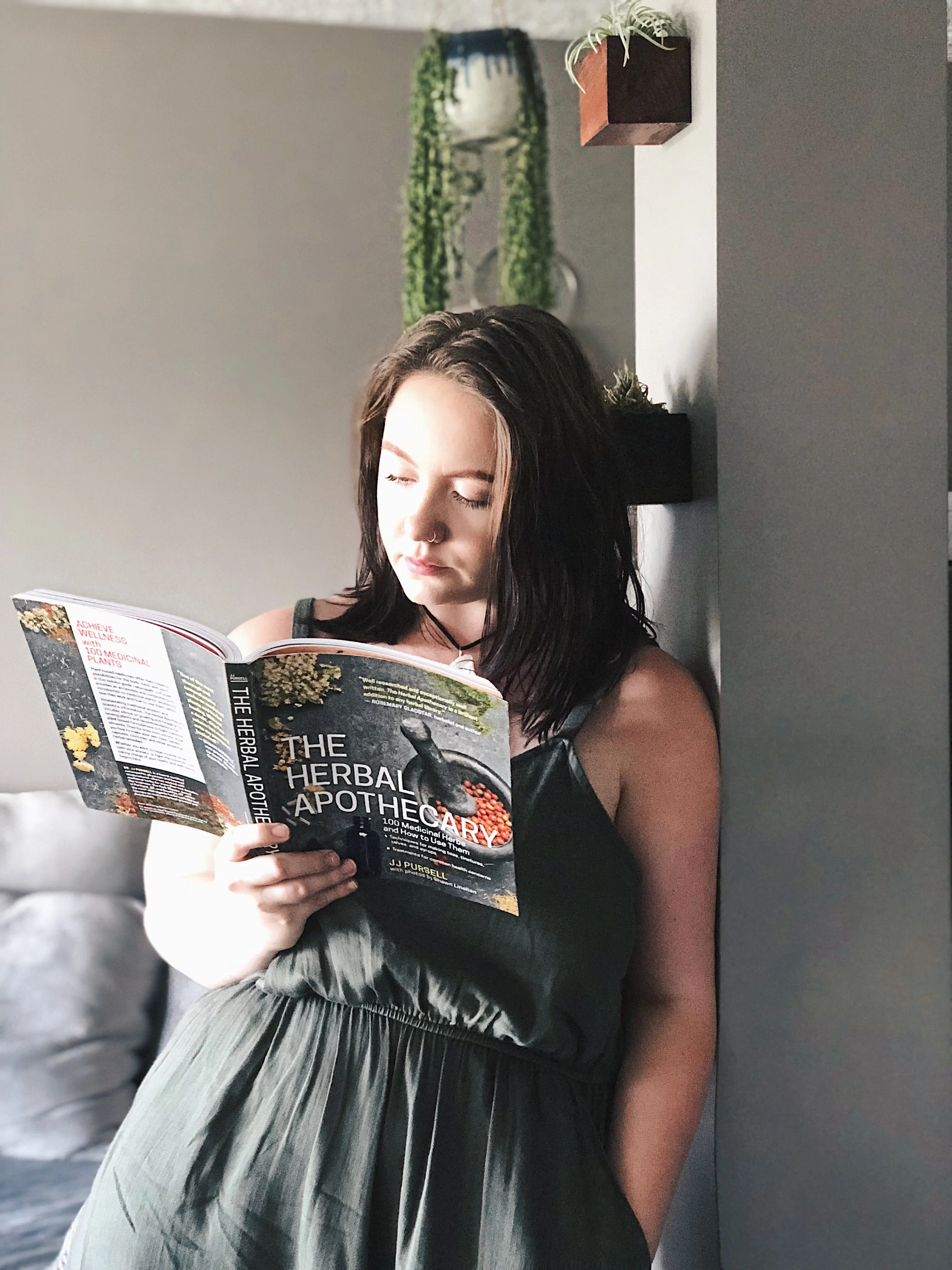 Reading The Herbal Apothecary by JJ Pursell.