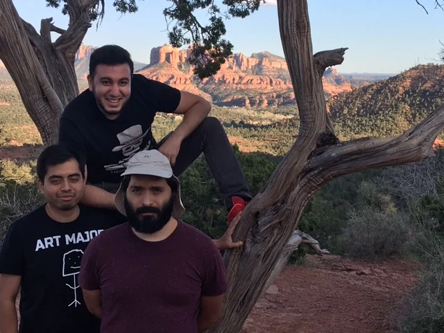 Pedro-in-Sedona-Arizona-with-Rigo-Flores-and-Ramon-Aguirre.JPG