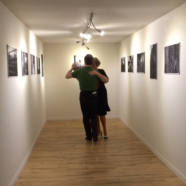  Spontaneous tango and Wanderson's photographs opening night   10-17-14 