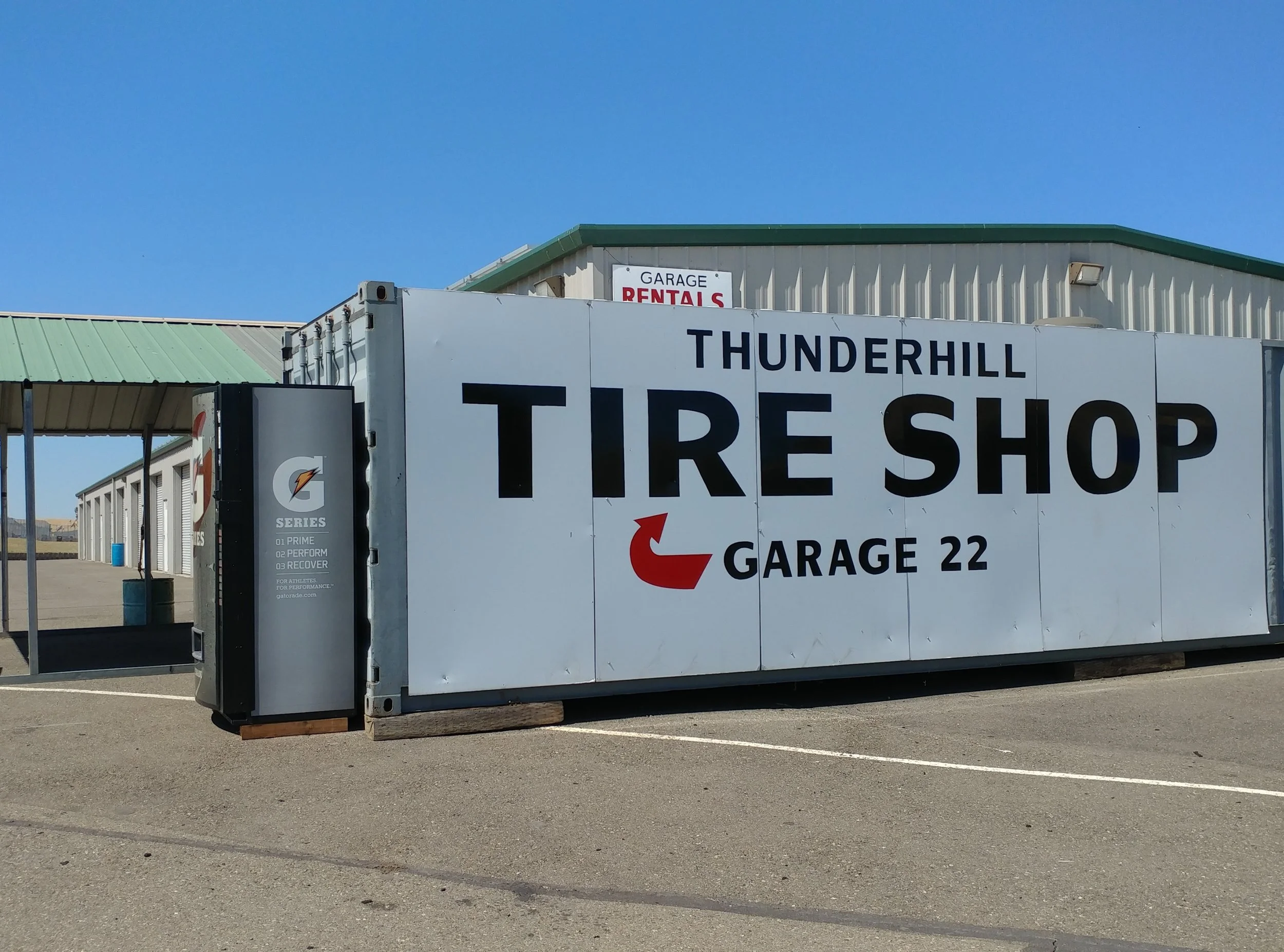 Thunderhill Gasoline Station