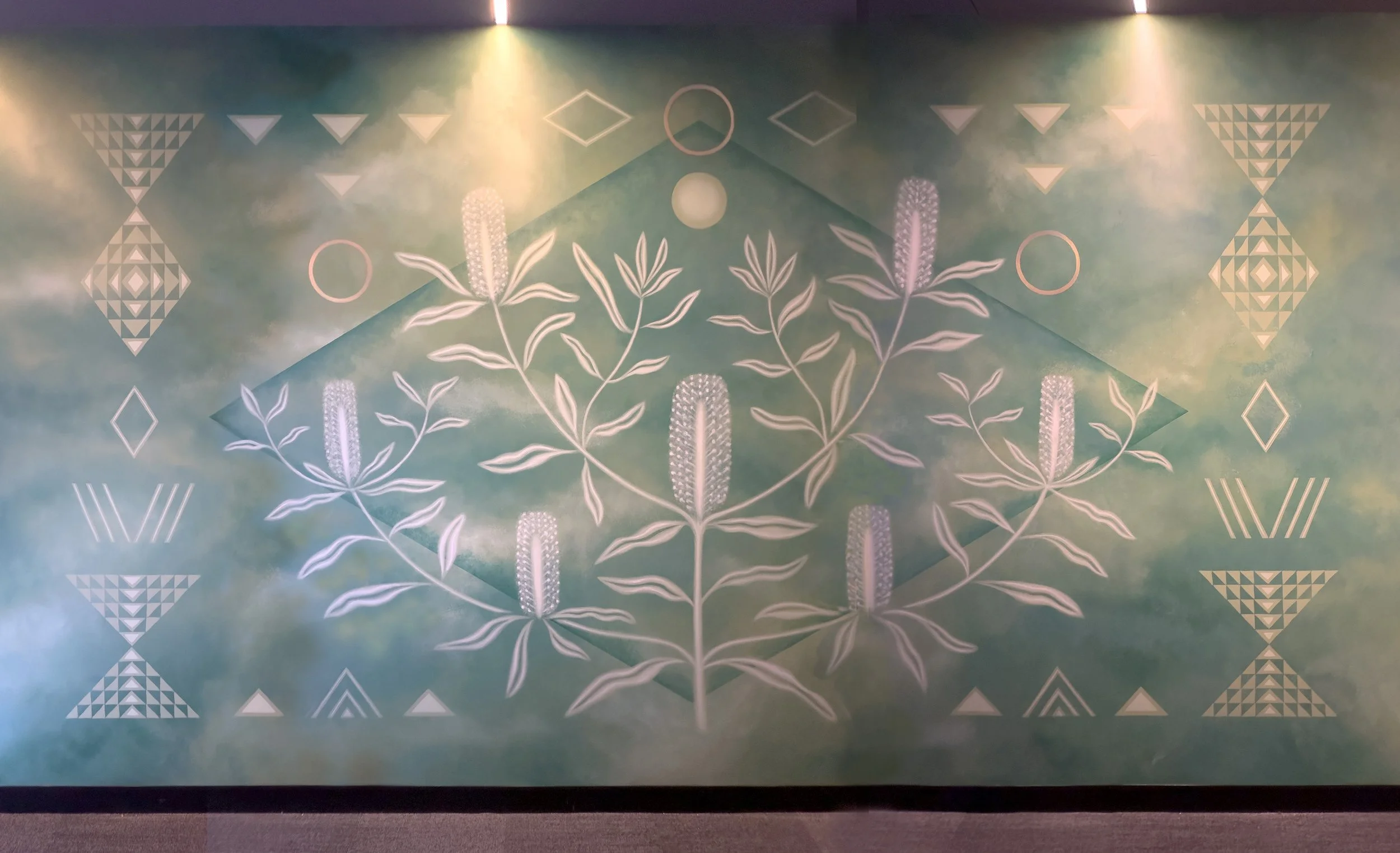   Banksia   Acrylic on wall, 260 × 520cm 