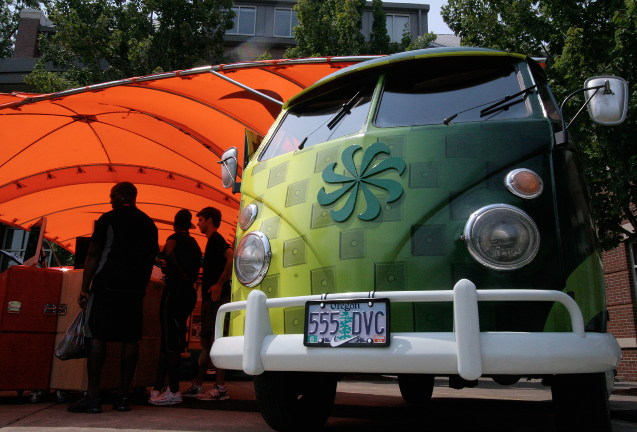 Mankowski-Nike-OlympicTrials-VWbus-1.png