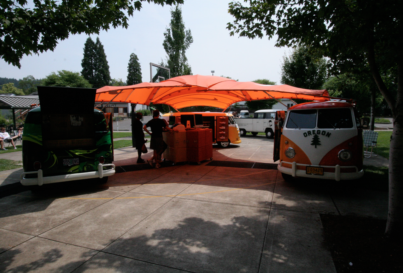 Mankowski-Nike-OlympicTrials-VWbus-2.png