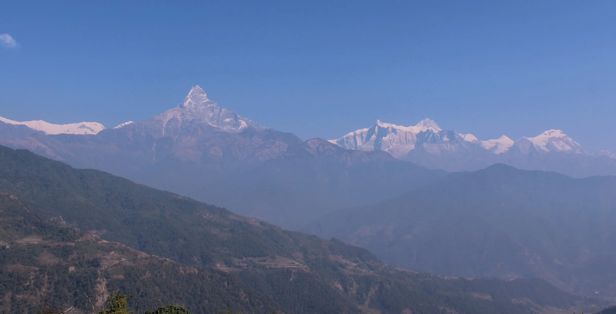 Fish Tail peak and other mountains view from Australian Camp