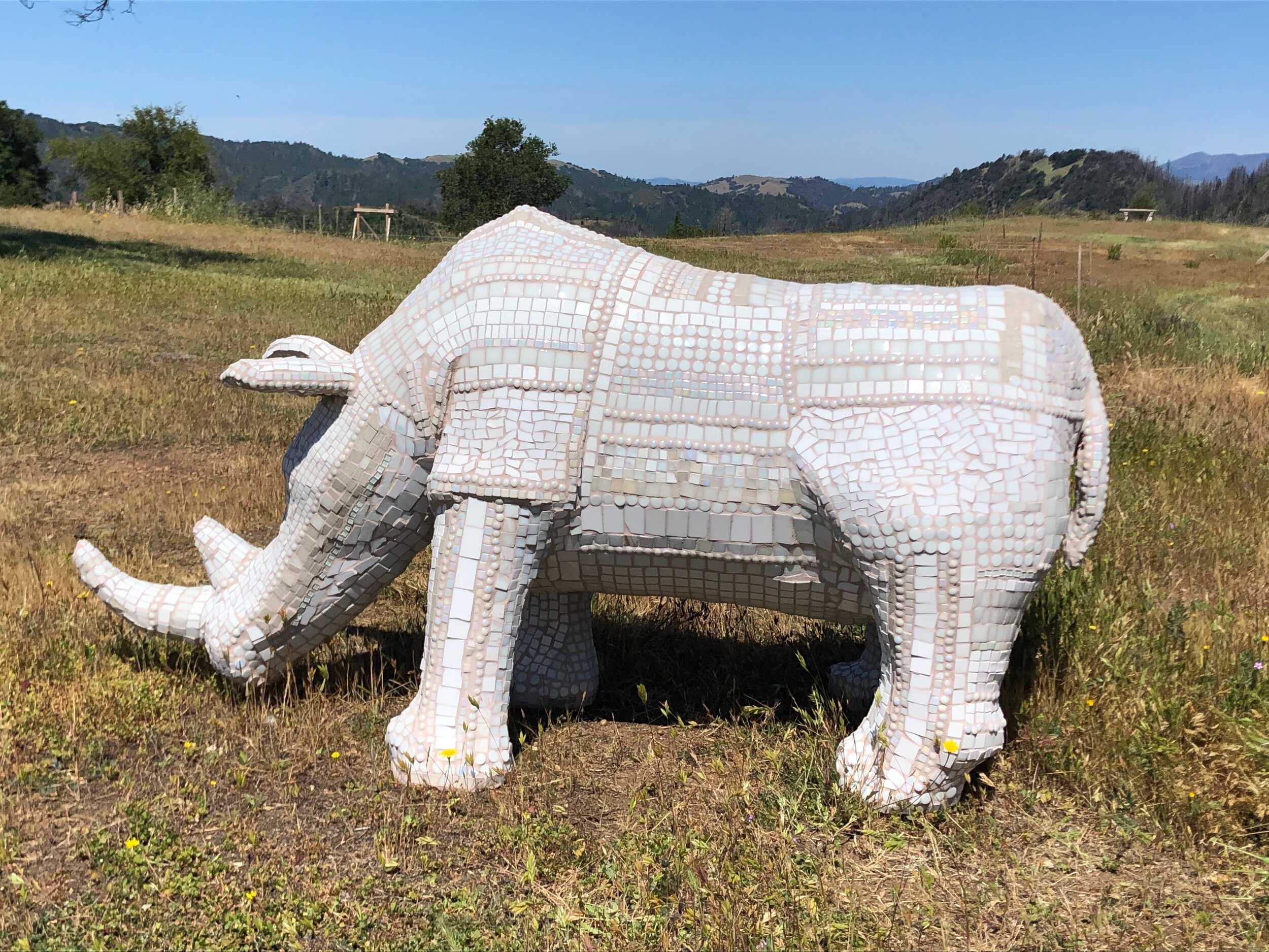 "White Rhino Mosaic Sculpture"