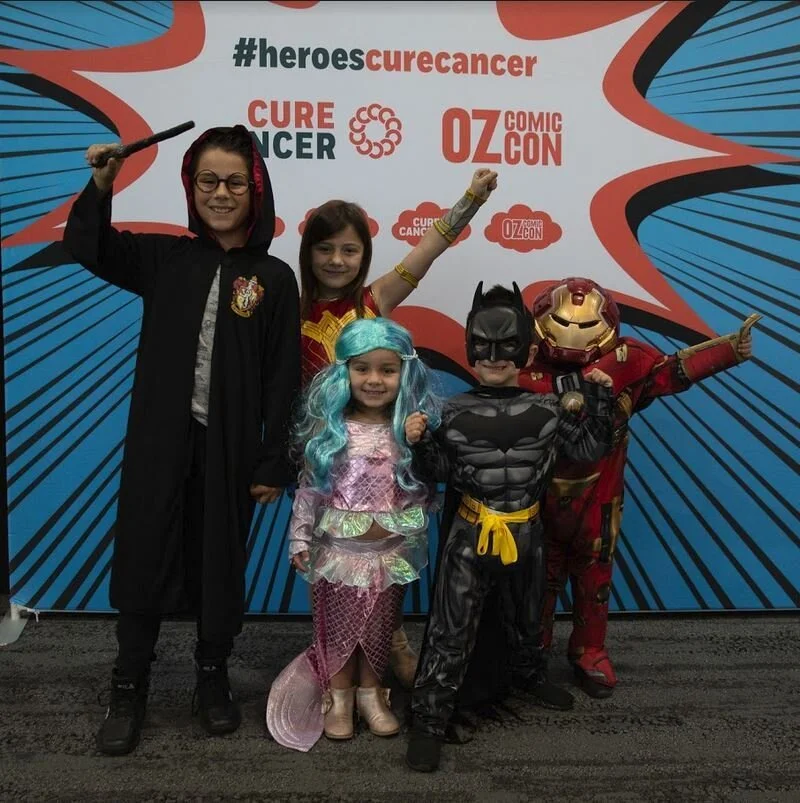 Both young and old love attending Oz Comic-con!  Source:    Gadgetguy   .