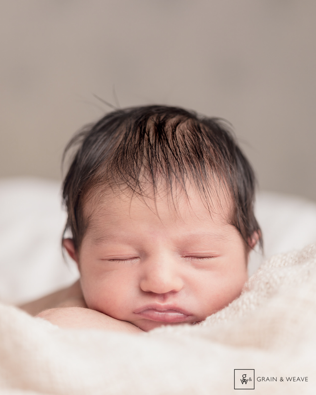 sydney-photographer-baby-family00006.PNG