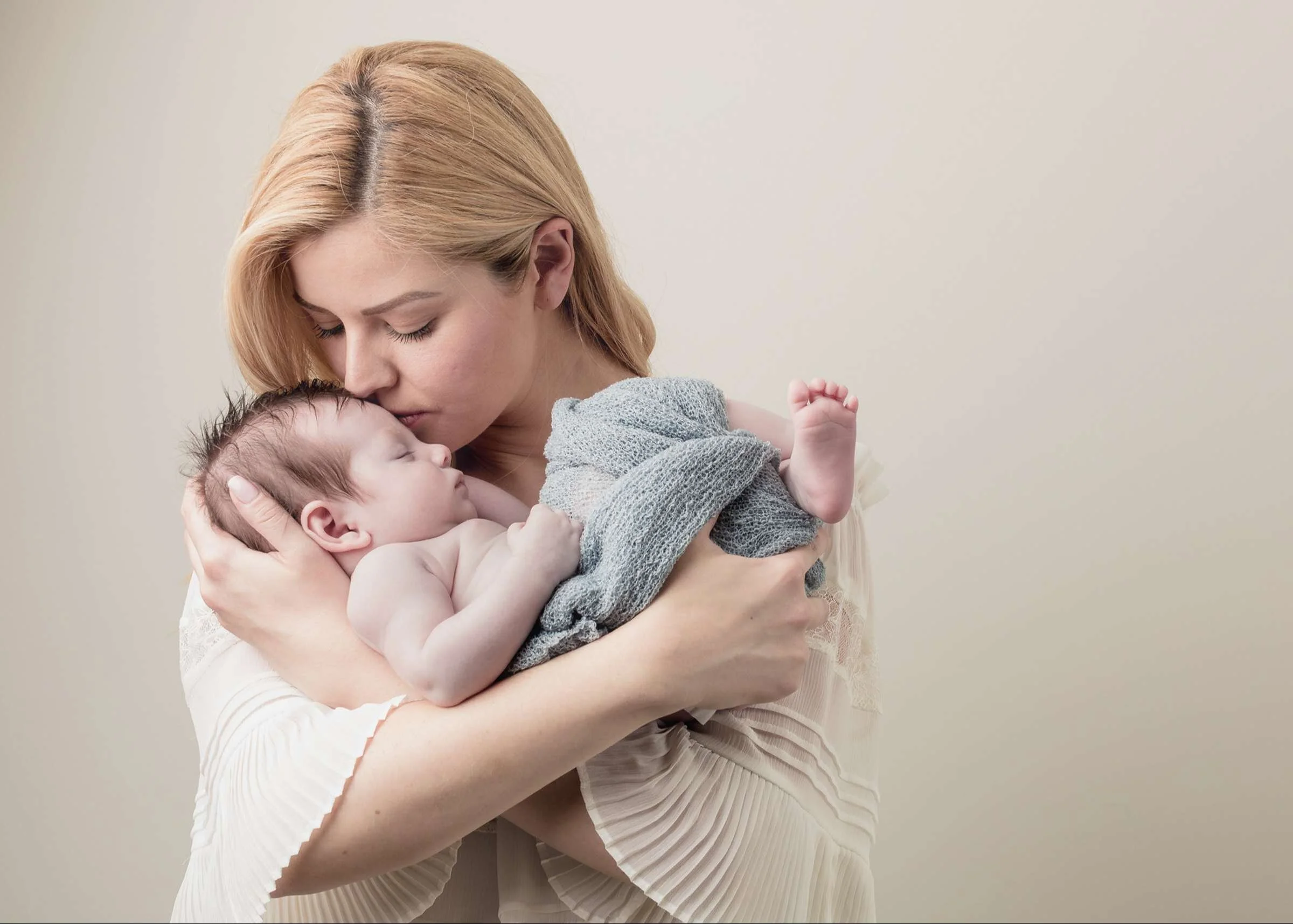 sydney-photographer-baby-family00014.JPG