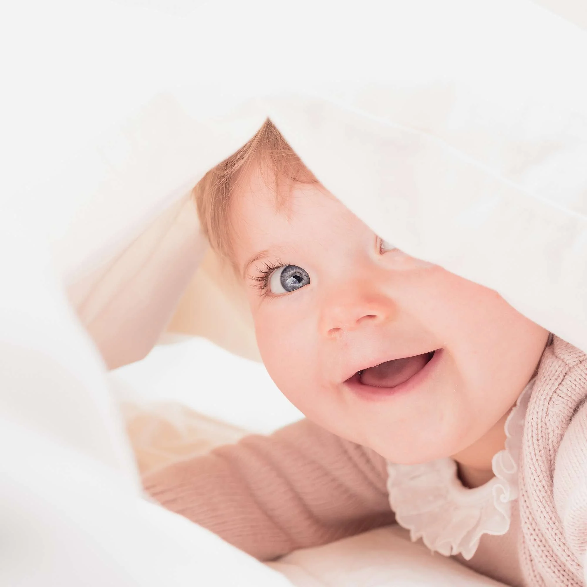 sydney-photographer-baby-family-d8.jpg