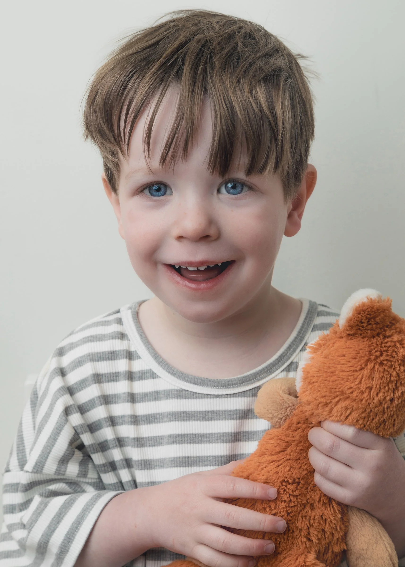 Young kids portrait sessions at home in Sydney