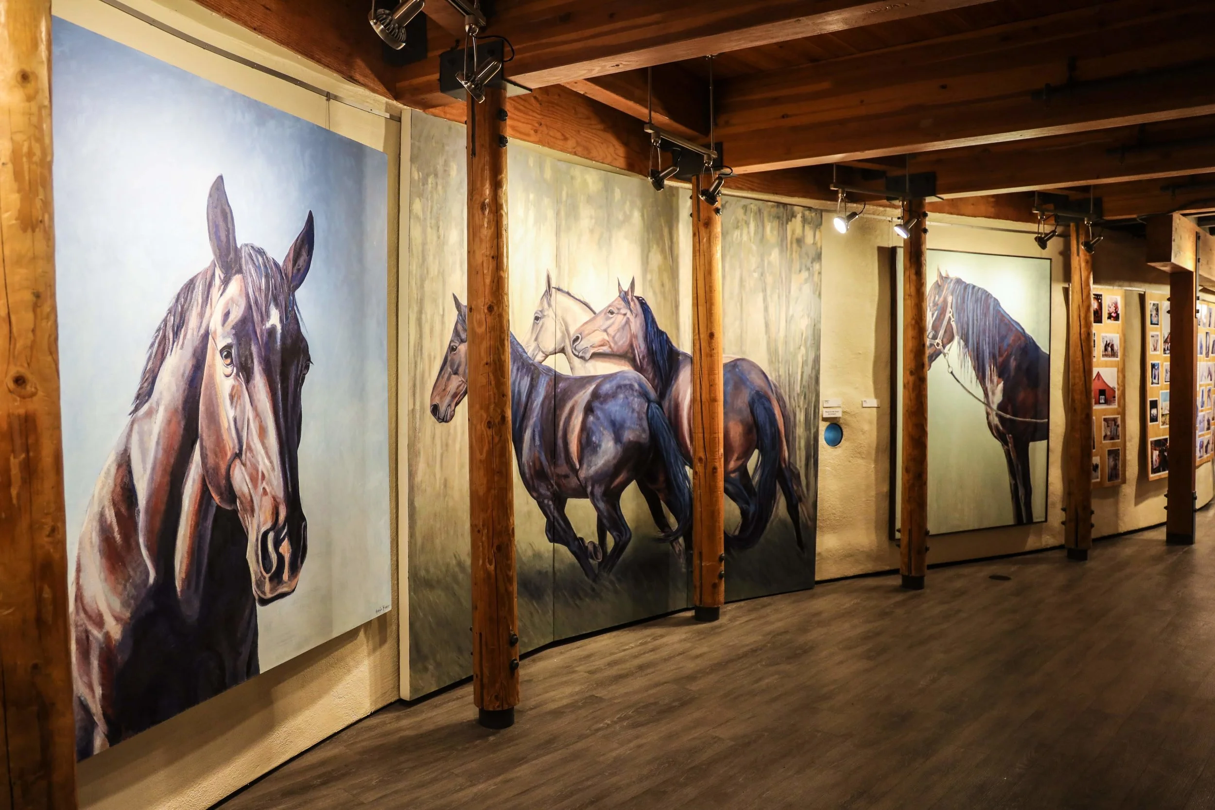 Mosaic Gallery: Suzie Burgess Exhibition