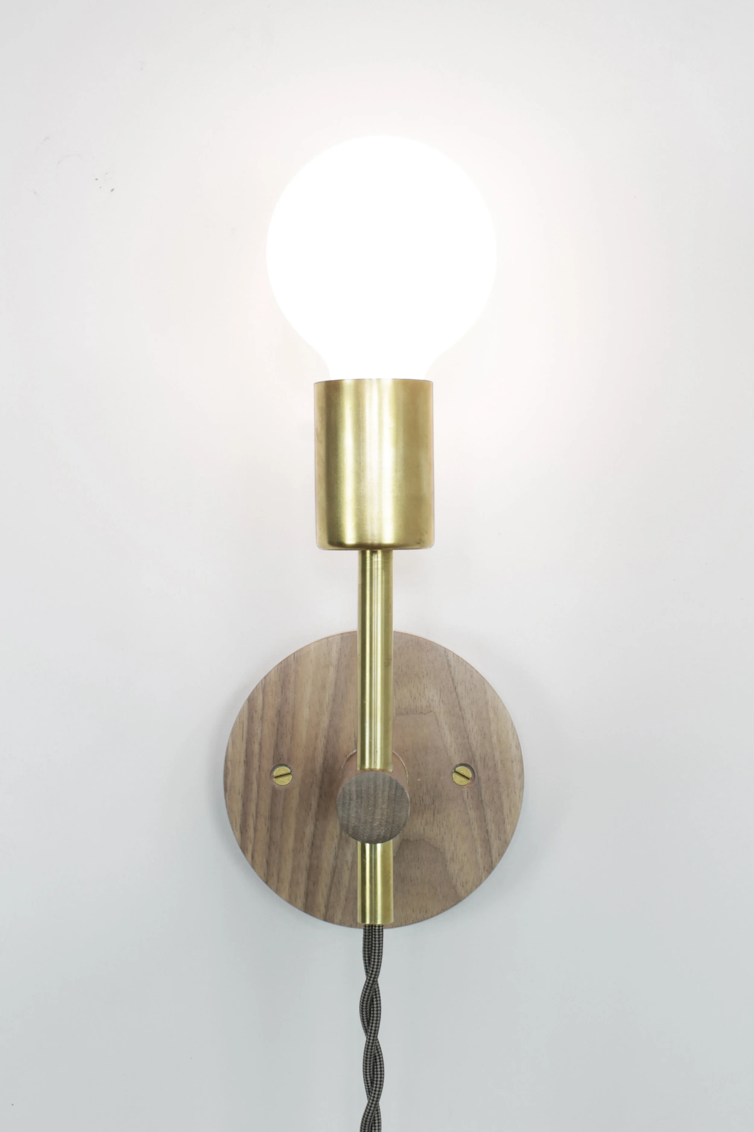 Preston Walnut-Main On resize.jpg
