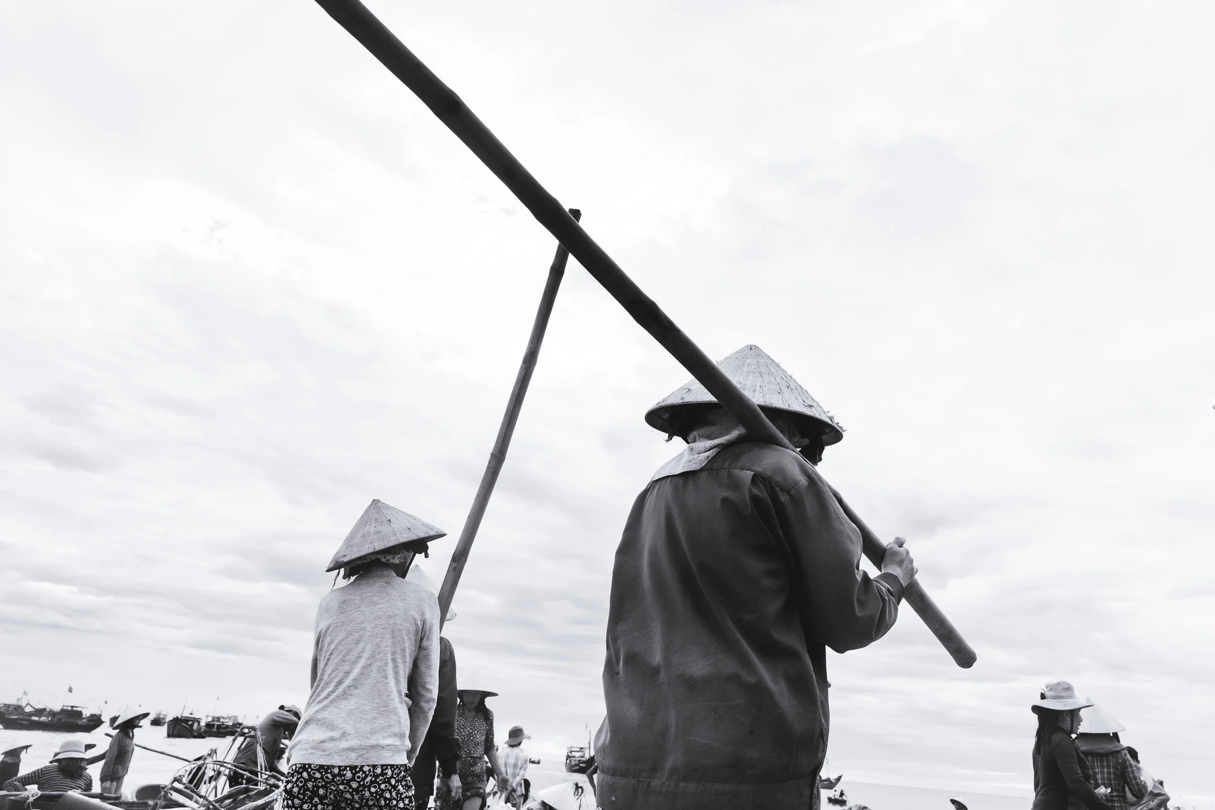 Vietnam-bamboo-poles.jpg