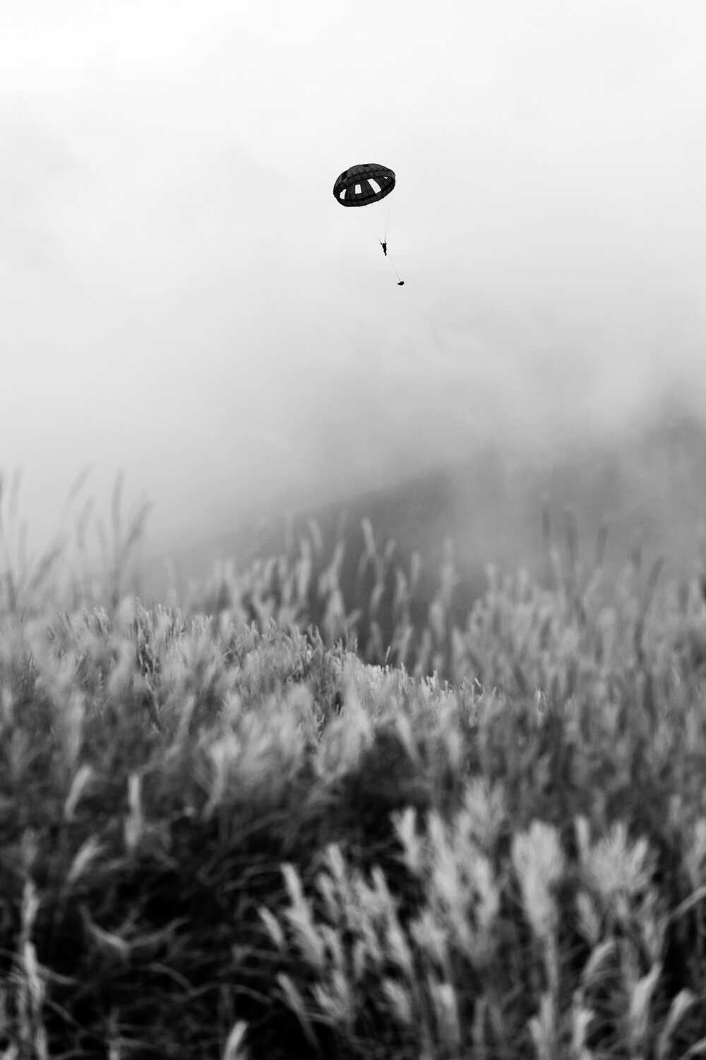 paratrooper-float.jpg