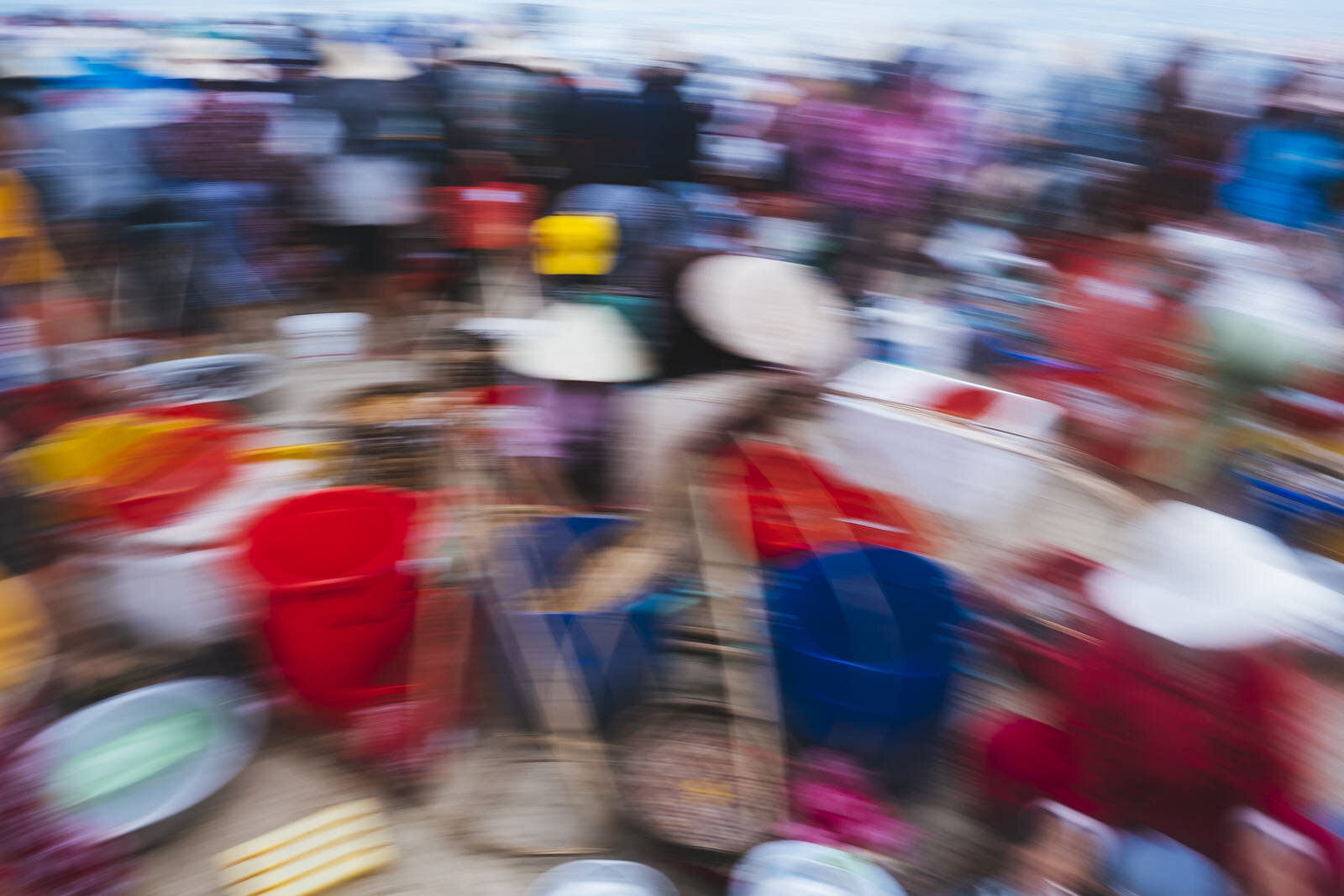 vietnam-market-blur.jpg