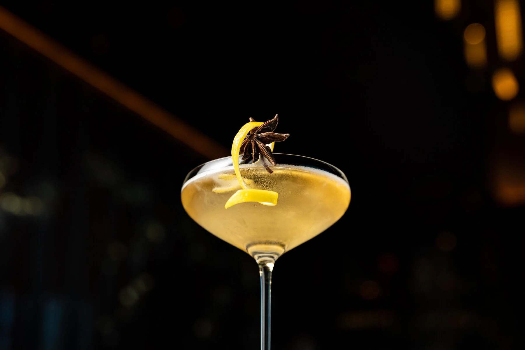Seasonal cocktail with a lemon twist