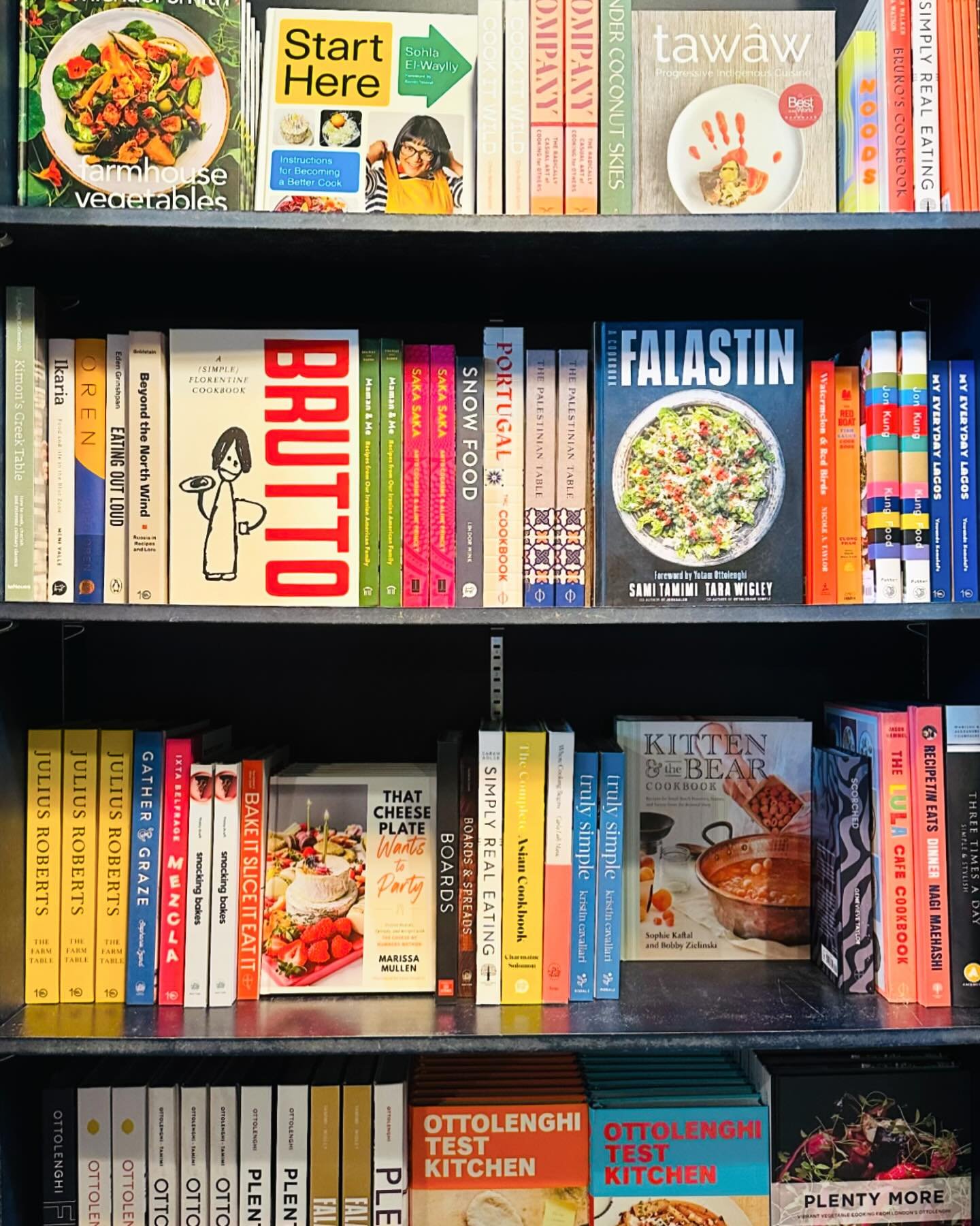 ✨📚Did you know that today is Canadian Independent Bookstore Day?

We ❤️ books! Our shelves are filled with all sorts of beautiful cookbooks and delicious food reads. Come by and find your new favourite, along with some specialty ingredients and gour