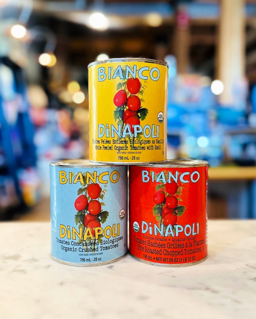 ✨🍅 More delicious tomatoes in cute tins!

Vine-ripened, organically grown @biancodinapolitomatoes are harvested at their peak and preserved with care.

We carry their Whole Peeled Tomatoes with Basil, Crushed Tomatoes, Fire-Roasted Chopped Tomatoes,