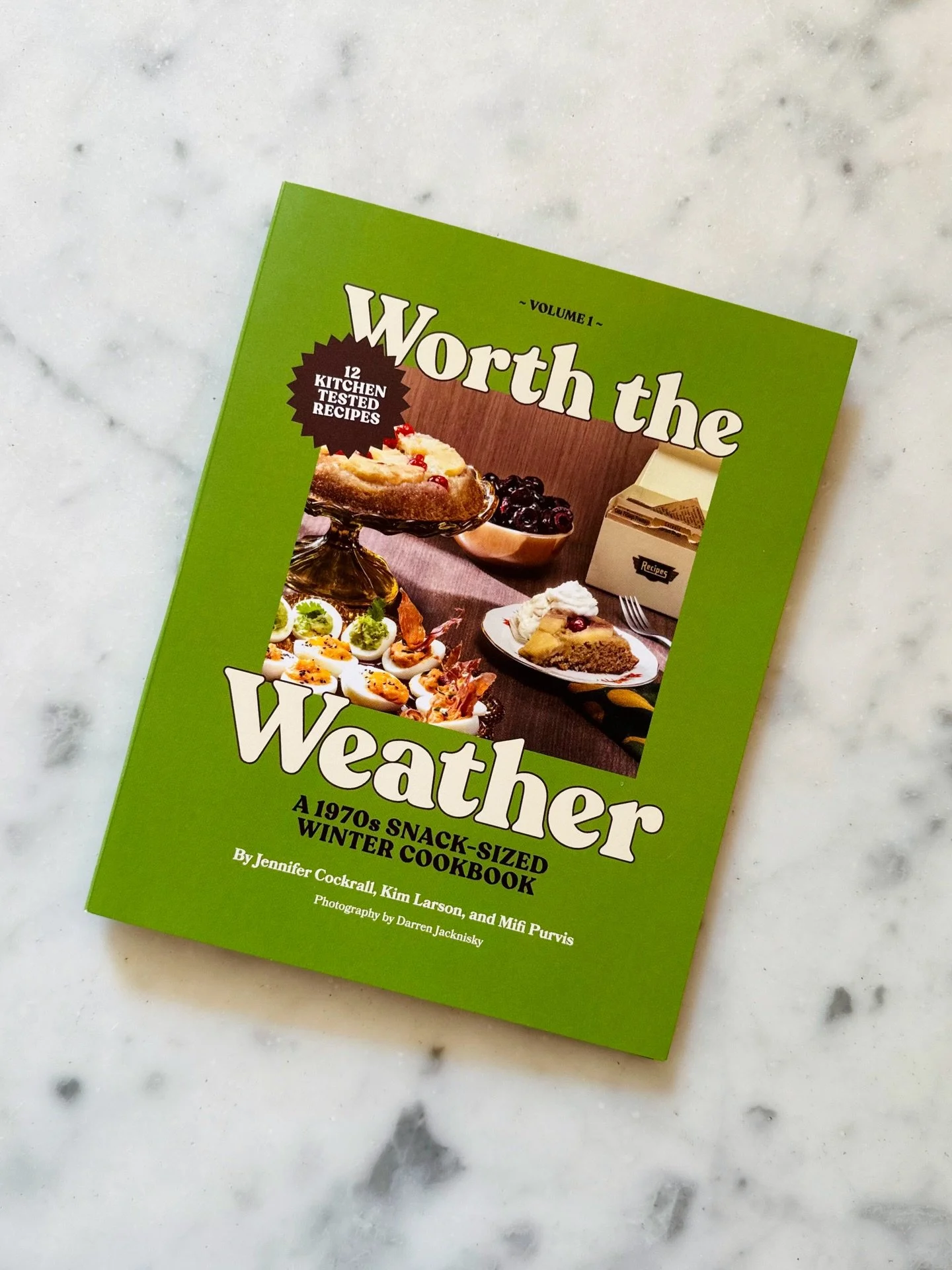✨❄️ We love winter, we love the 70s, and we LOVE this new cookbook by Jennifer Cockrall, Kim Larson, and Mifi Purvis, the team behind Savvy Beautiful Books!

&ldquo;Worth the Weather&rdquo; is so fun, and features more than a dozen of the authors&rsq