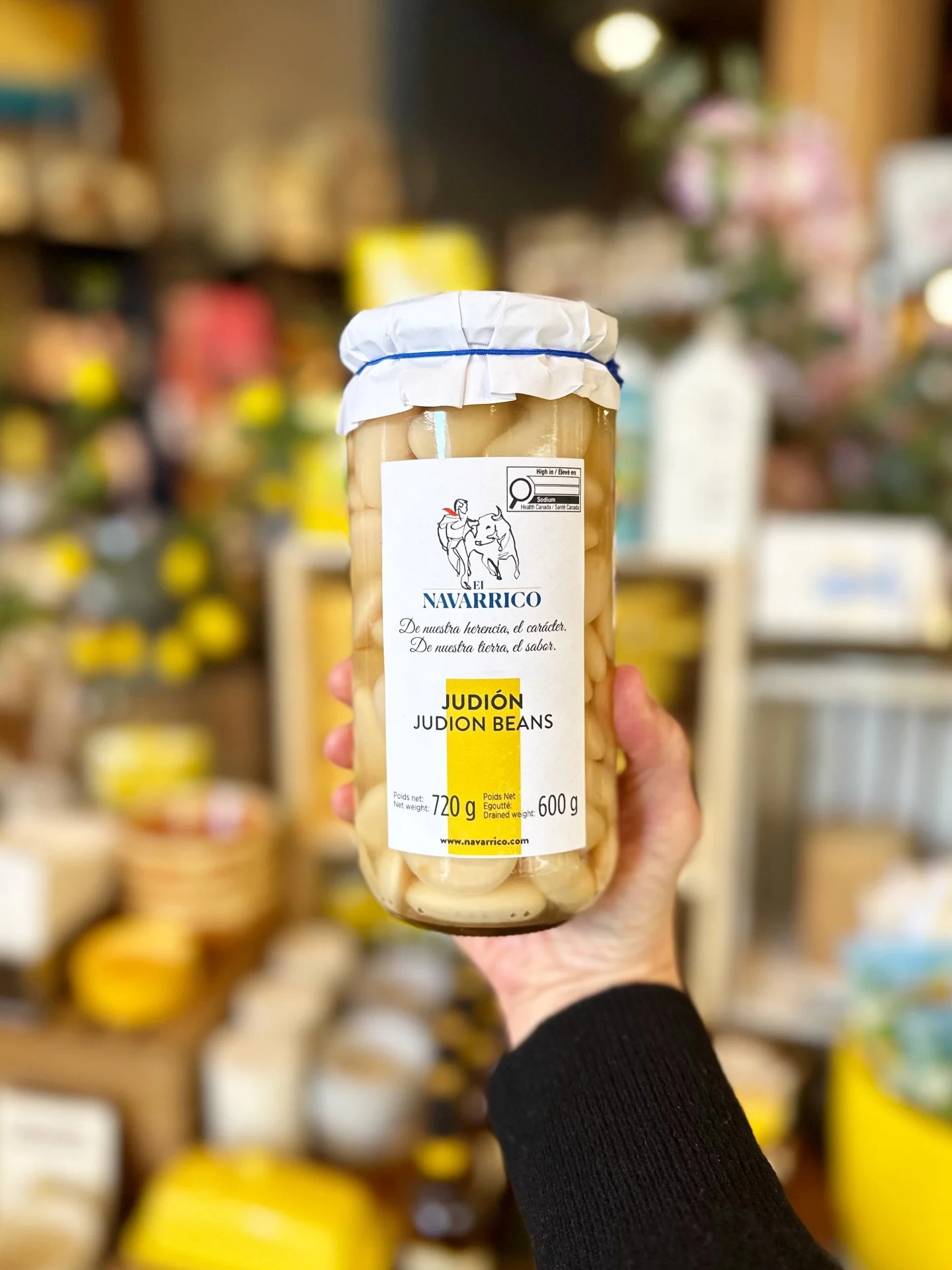 ✨Gourmet Spanish legumes!

The beans from @conservaselnavarrico are nutritious, high-quality, and incredibly flavourful. Judi&oacute;n Beans, Chickpeas, White Beans, and Pochas Beans&mdash;each variety is carefully selected and prepared using traditi