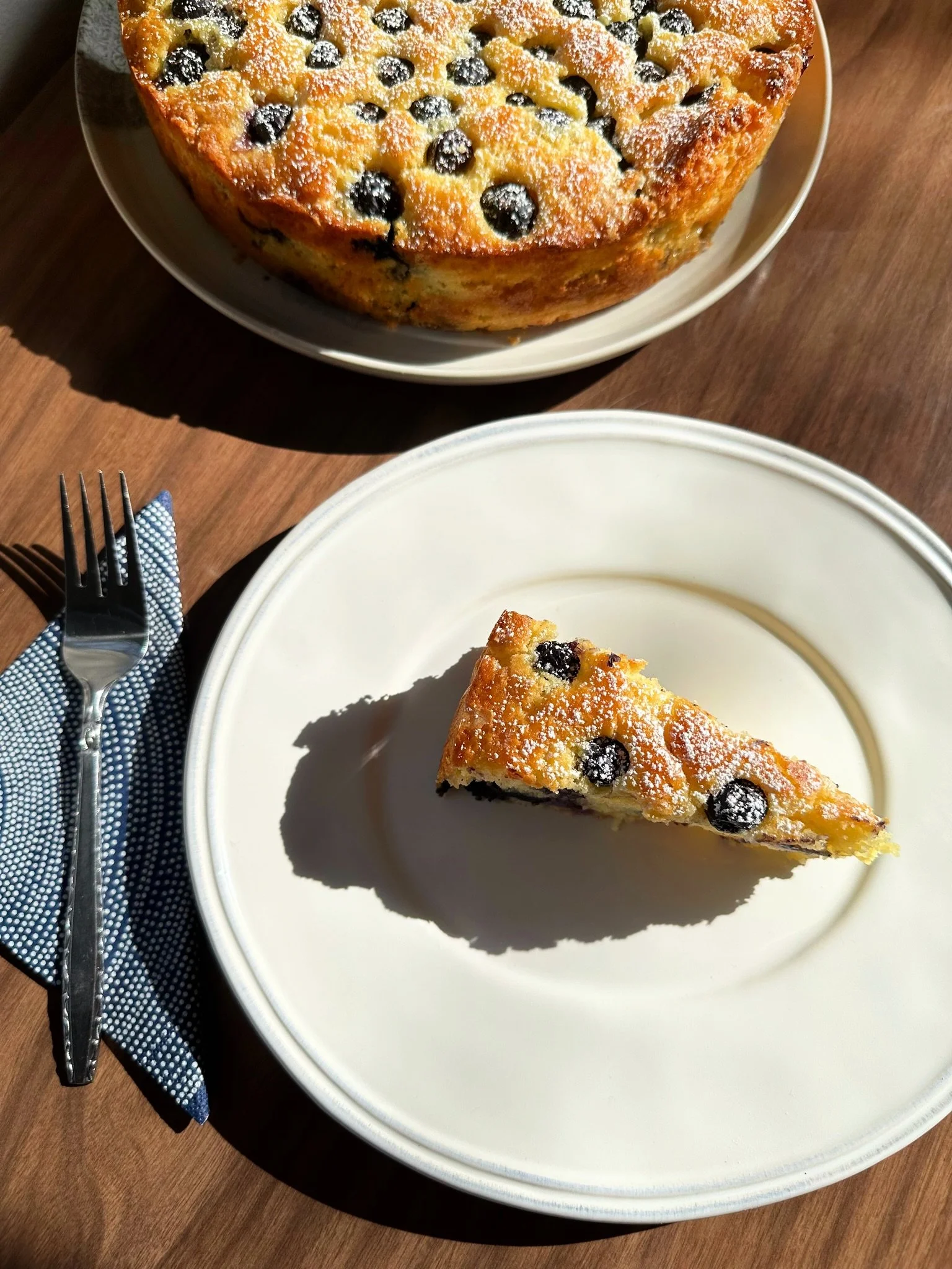 ✨If you love Ina Garten and having cake for breakfast, you will love the Recipe of the Week. Fresh blueberries, bright lemon zest, and creamy ricotta make this an ideal treat for any time of day, and it might just be the perfect sweet for Mother&rsqu