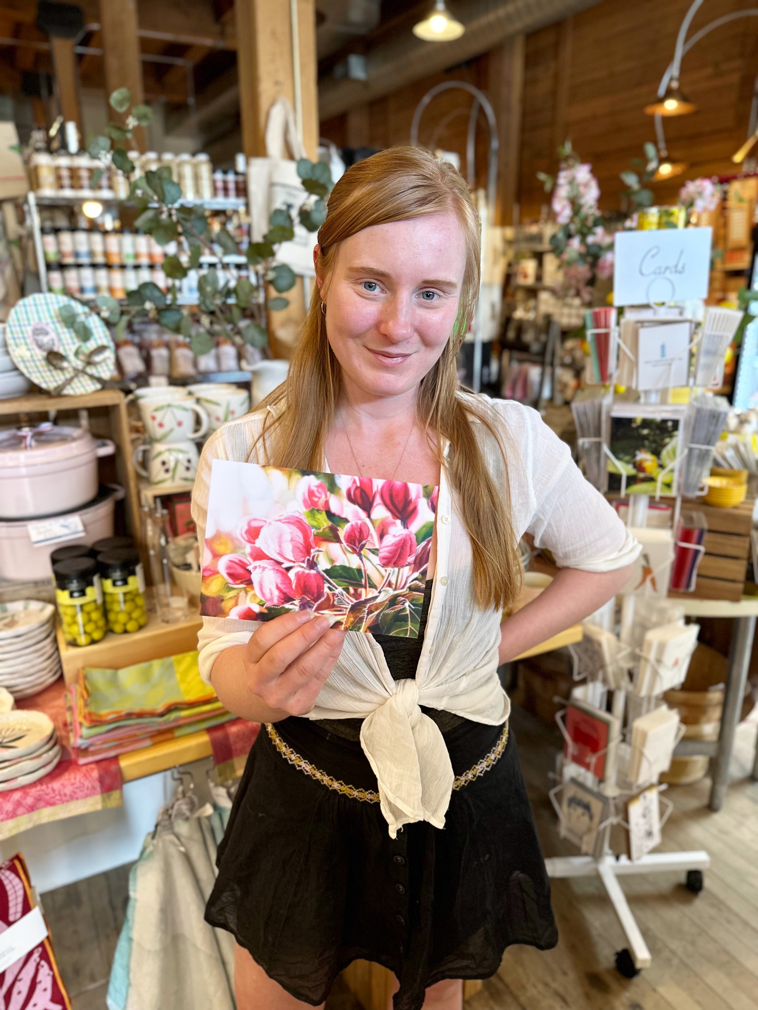 ✨🪴🌷We have some gorgeous greeting cards for the garden lovers in your life!

Local watercolour artist L.C. Cariou (who also works here at Cookbook!) paints stunning botanicals &mdash; the prints translate so beautifully on these crafted cards.

#Yu
