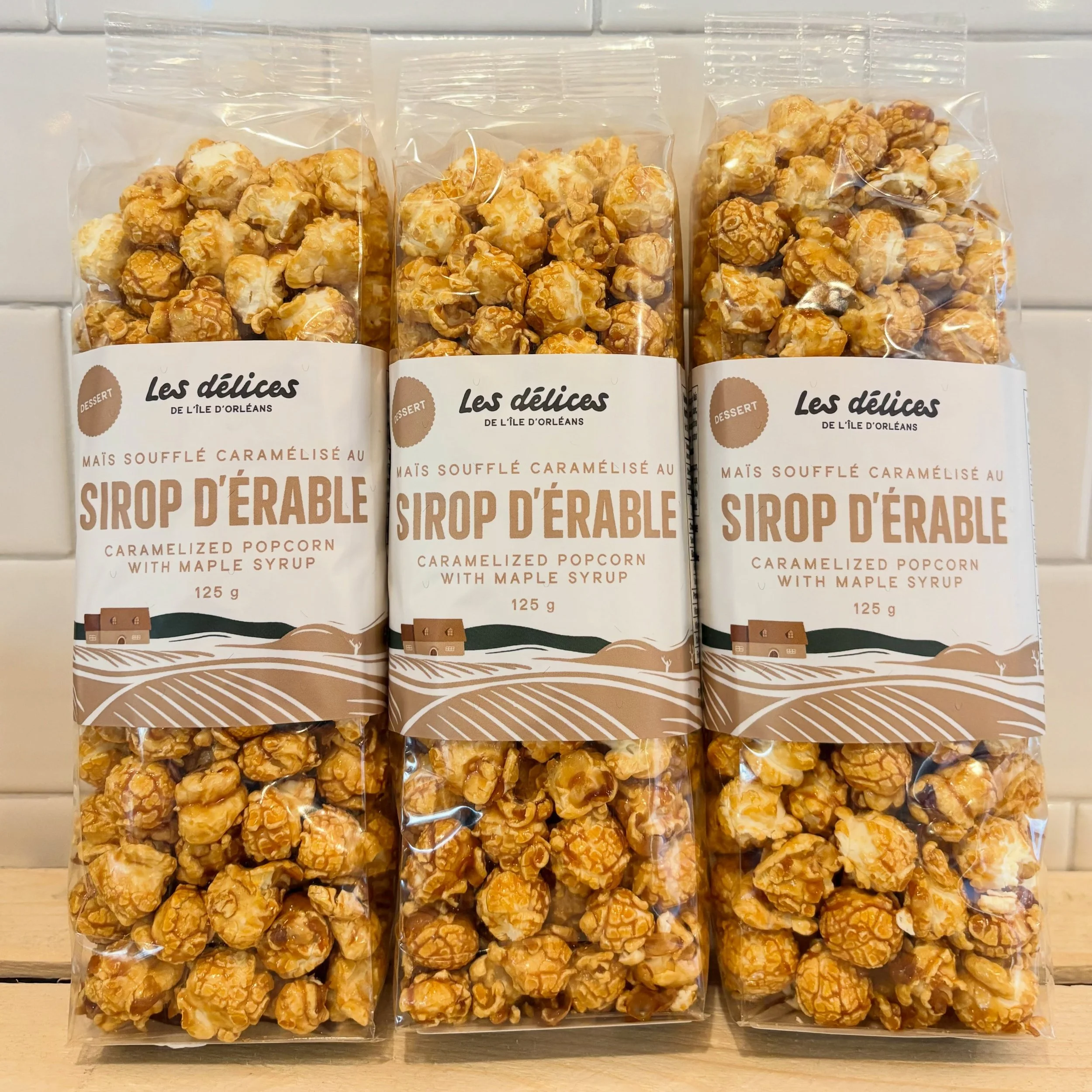✨ New Product Alert 🚨 Caramelized popcorn with maple syrup 🍿

Les d&eacute;lices de  &Icirc;le d&rsquo;Orl&eacute;ans products are handcrafted and locally sourced, prepared by hand with natural ingredients, without additives or colorings.  @lesdeli