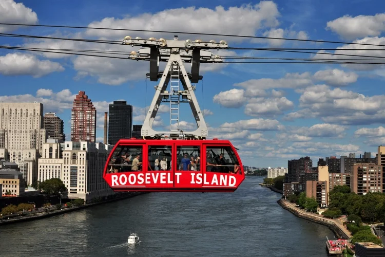 Roosevelt-Tram-1_HF.jpg