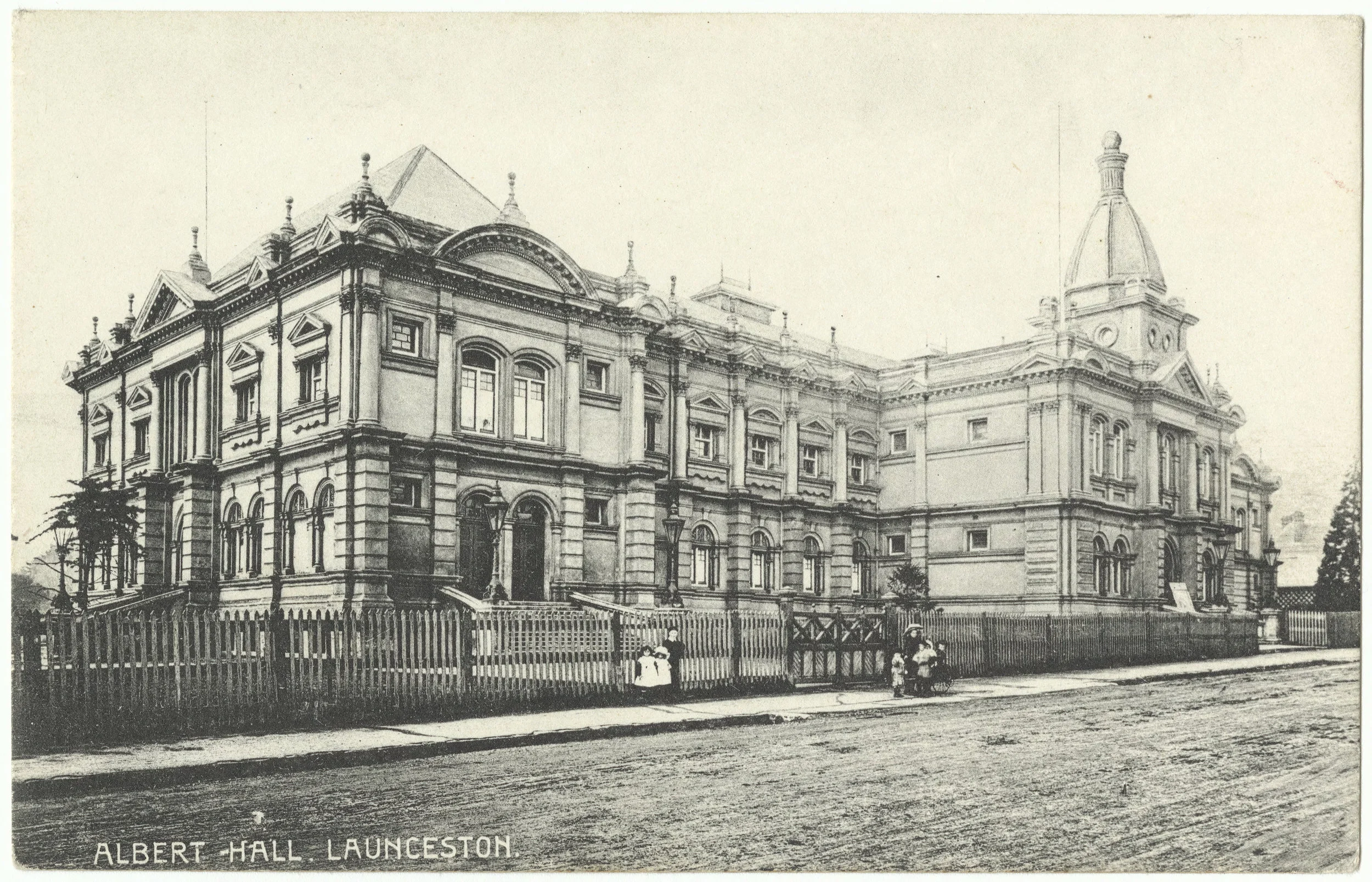 Albert_Hall,_Launceston_(c1900)_(14202543773).jpg