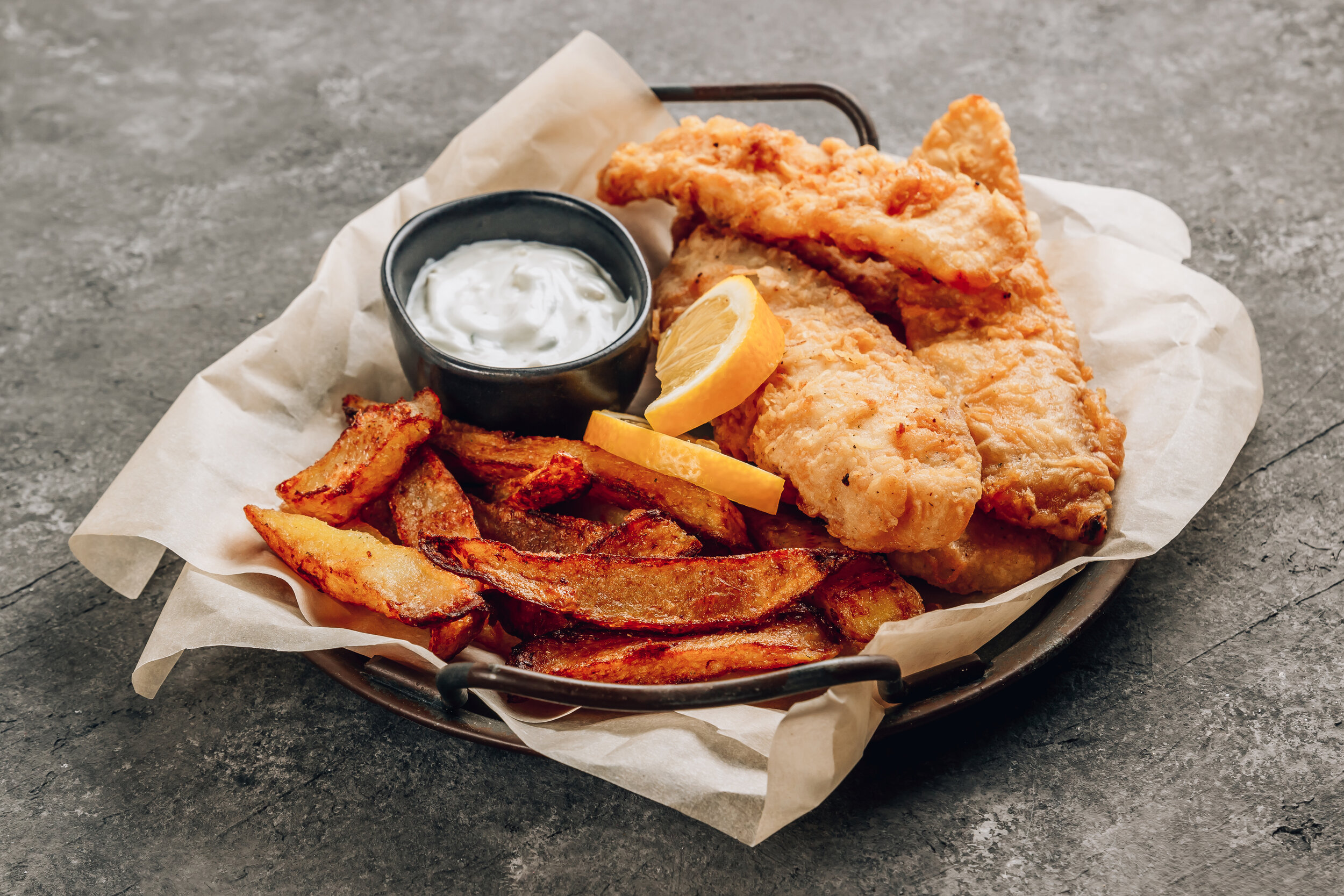 fish-and-chips-at darwin river tavern.jpg