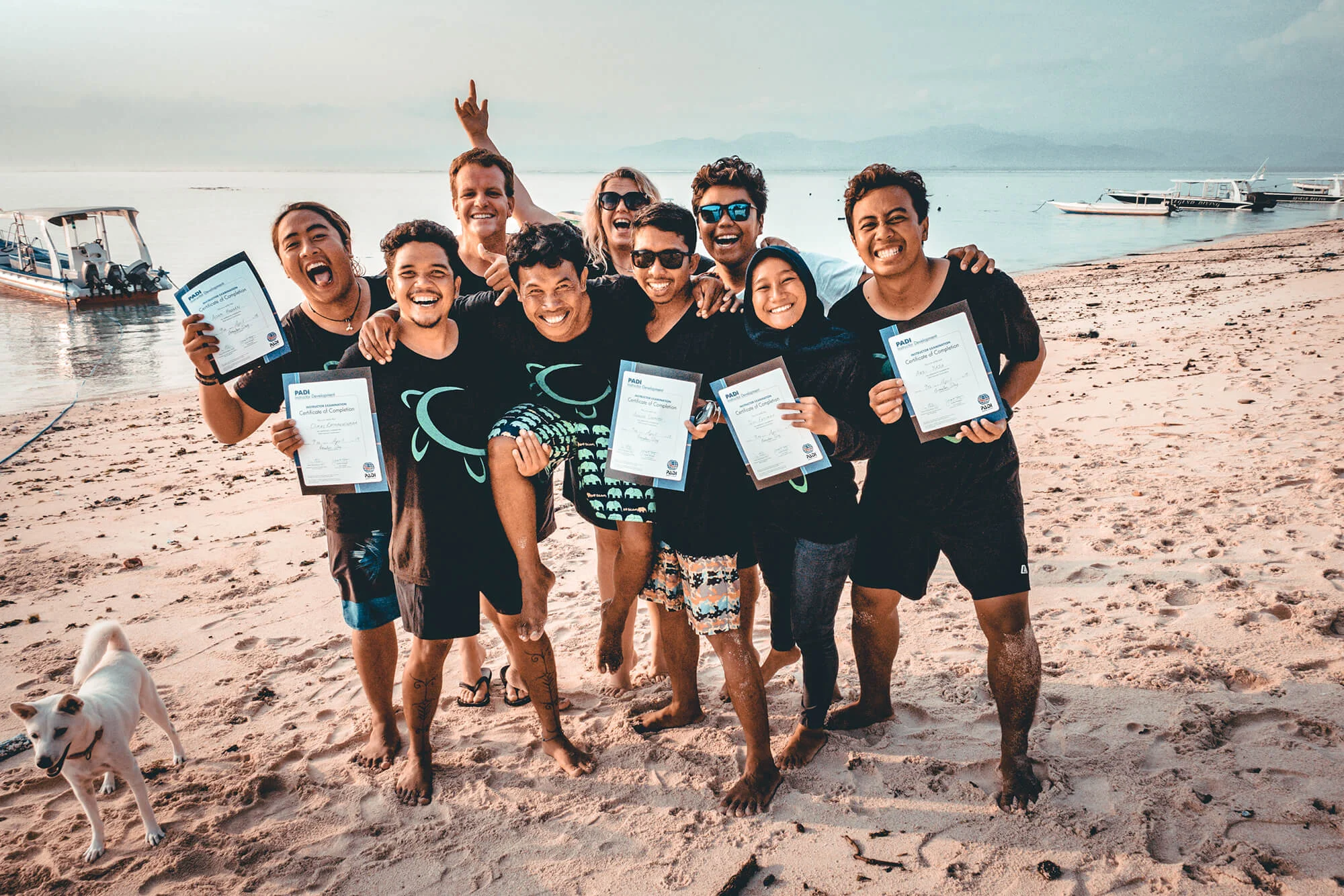 BlueCornerDive_Bali_IDC_Bahasa_PADIIE_2000px.jpg