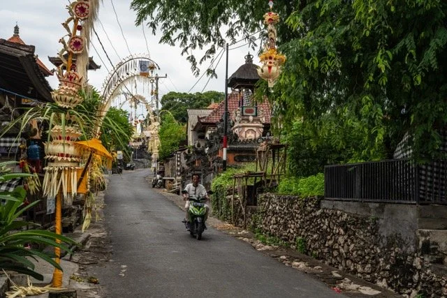 galungan pics-4 copy Medium.jpeg