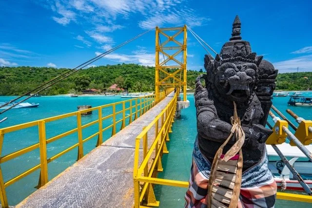 Why You Should Visit the Nusa Islands in Low Season